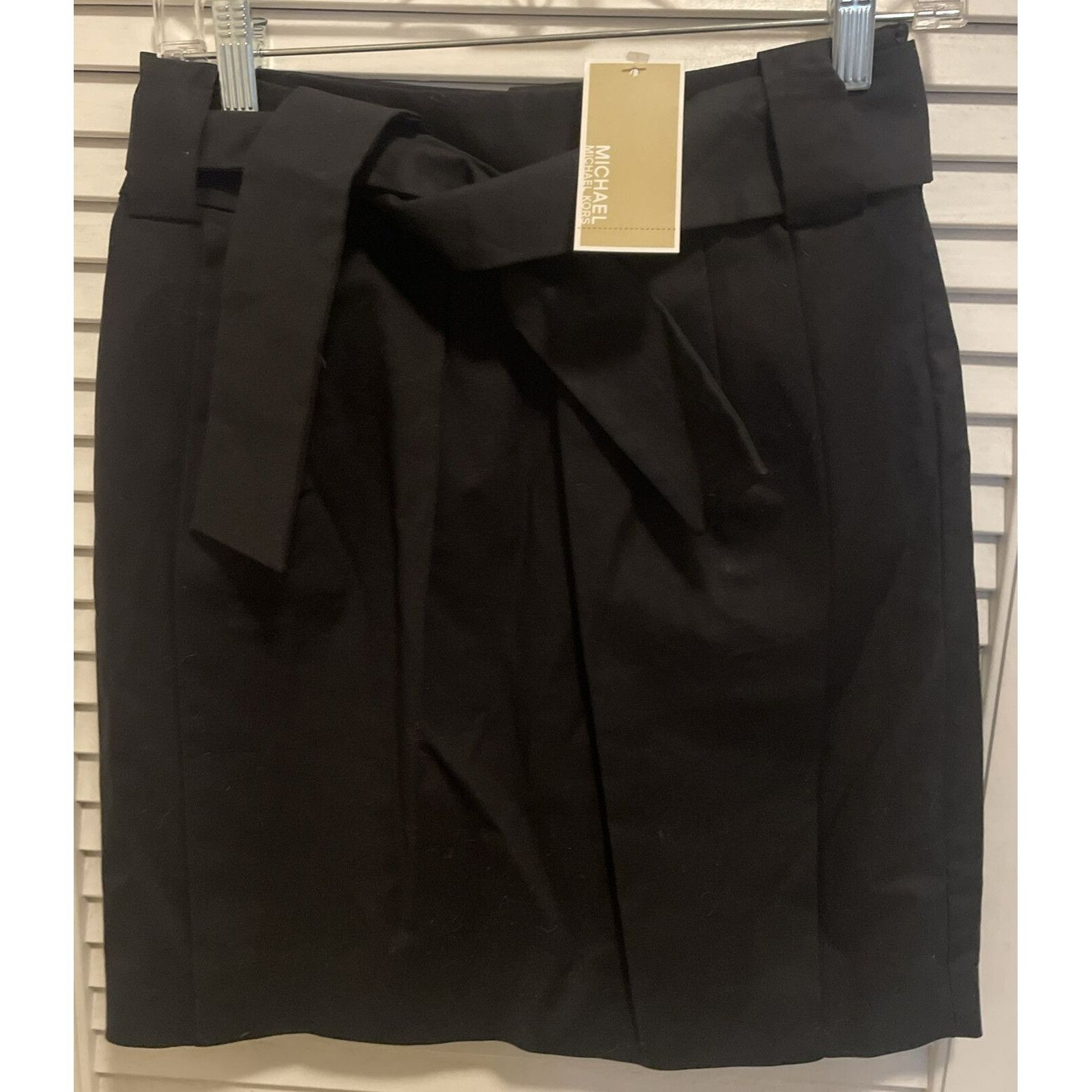 Michael Kors New Michael Kors Black Pleated Midi Skirt w/Belt Size 0 Size 25" / US 0 / IT 36 - 1 Thumbnail