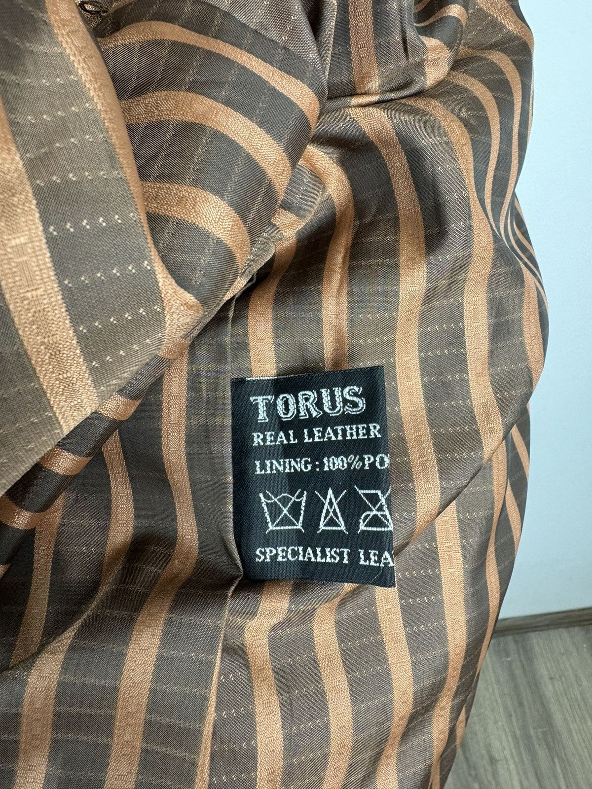 Other Men’s Vintage TORUS Leather Jacket size L Size US L / EU 52-54 / 3 - 8 Thumbnail