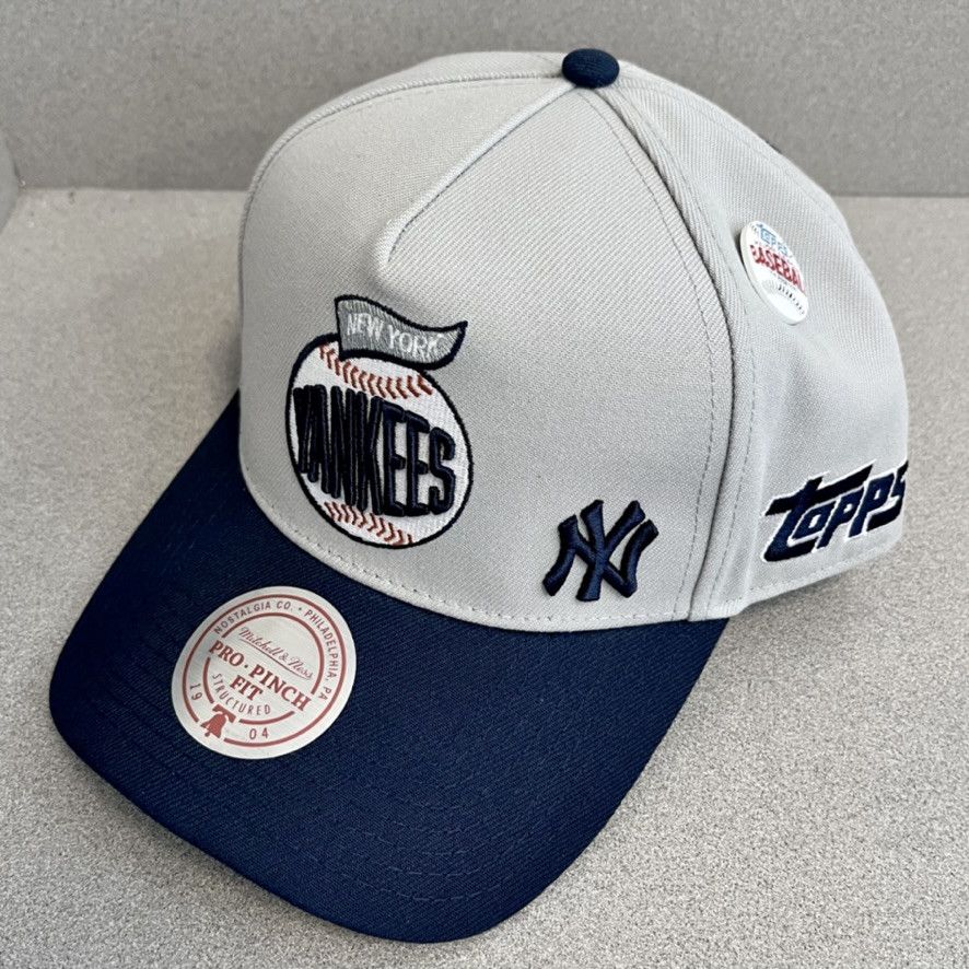 Mitchell & Ness New York NY Yankees Topps Mitchell Ness A Frame Snapback Hat Size ONE SIZE - 1 Thumbnail