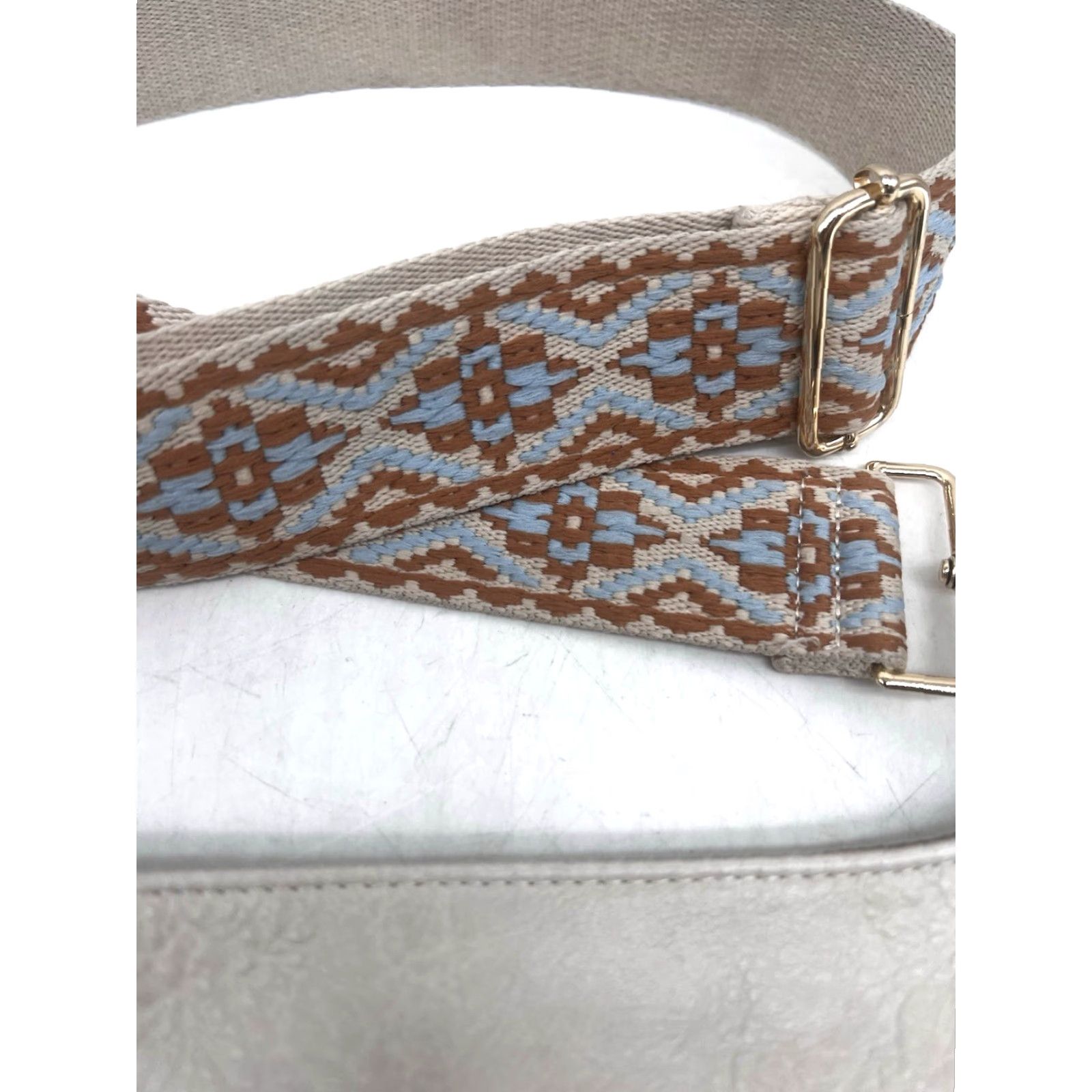 Vintage ahdorned Messenger Crossbody Bag Cream 12" x 13" Faux Leather Crossbody Women Medium Vintage No Size ONE SIZE - 4 Thumbnail