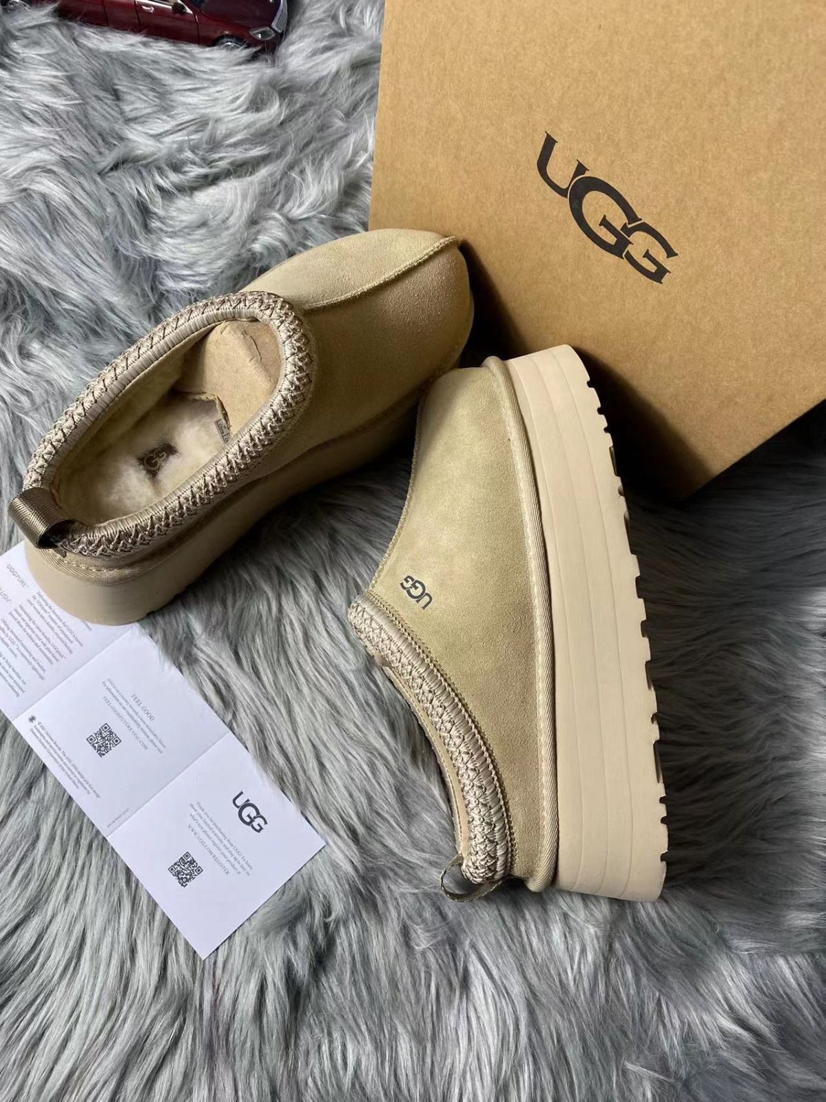 Ugg slippers 7.5 sales
