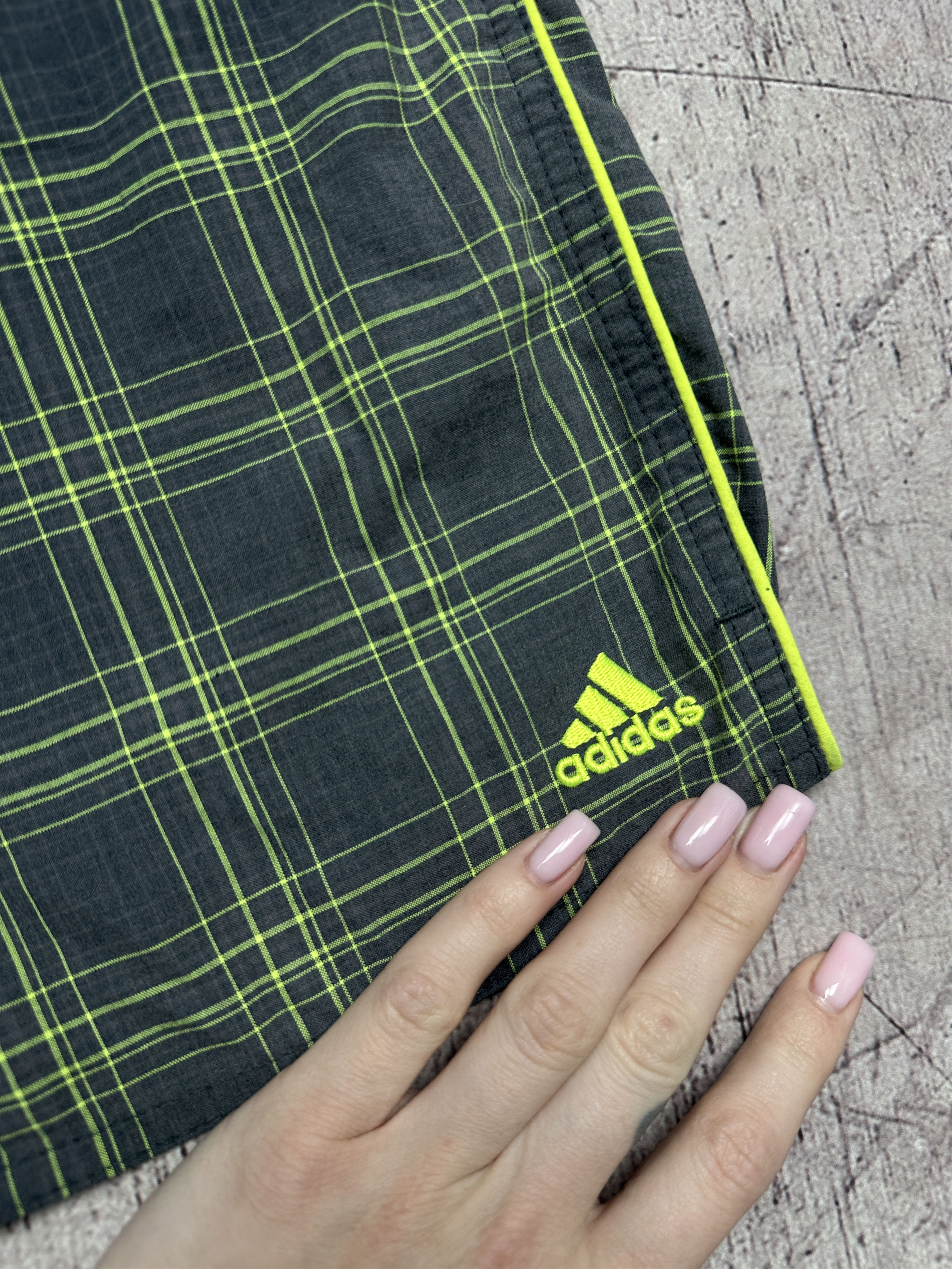 Adidas Adidas Vintage Mens Shorts Size US 30 / EU 46 - 3 Thumbnail