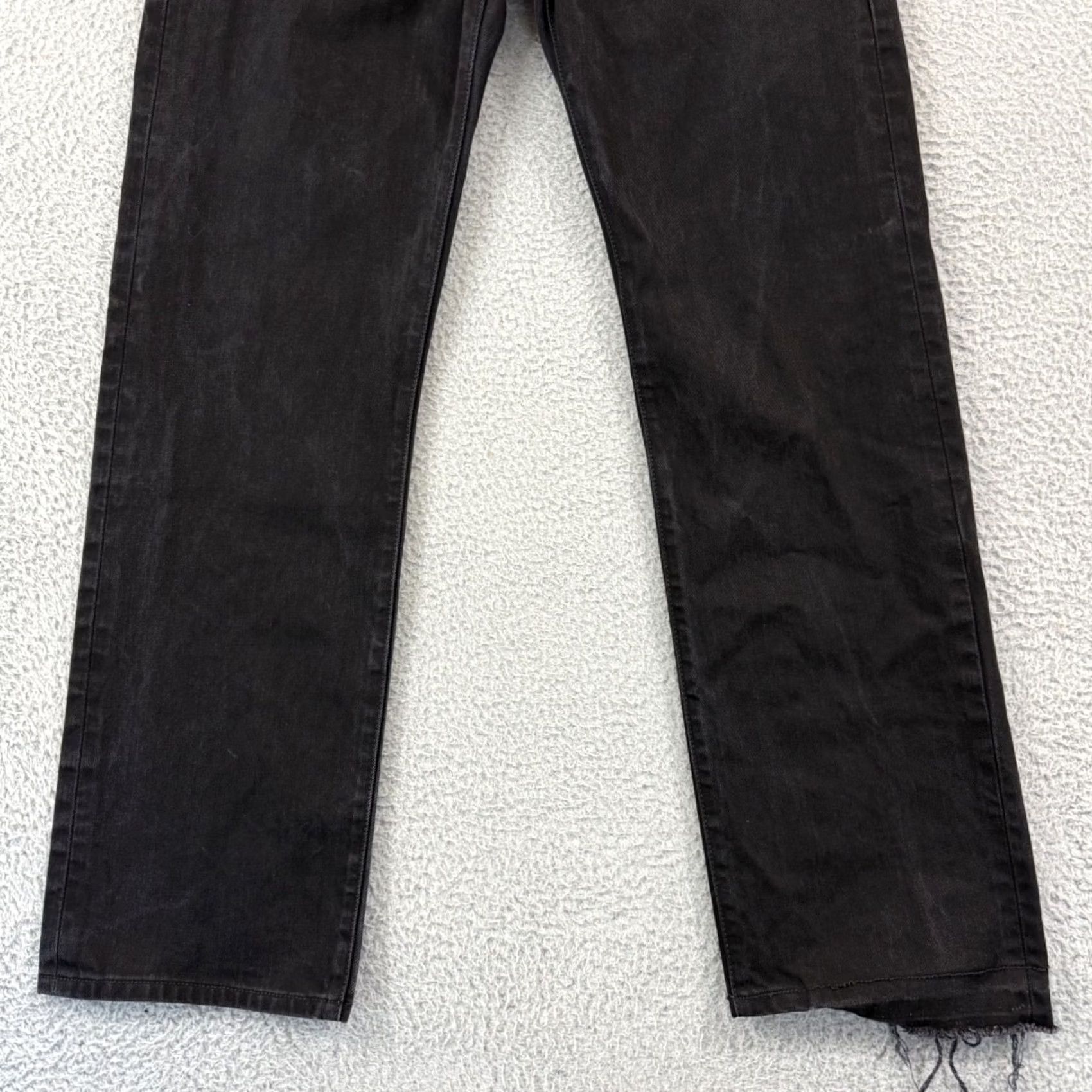 Levi's VINTAGE Levi's 501 Jeans Mens 34x32 Black Denim Button Fly Grunge Outdoor Leather Logo Size US 34 / EU 50 - 2 Thumbnail