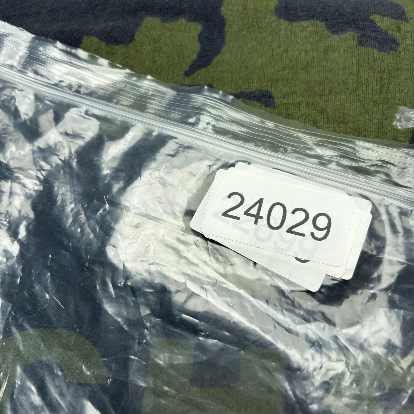 Gildan Vintage Y2K Che Guevara Faded T Shirt XL Cuban Revolution Size US XL / EU 56 / 4 - 9 Thumbnail