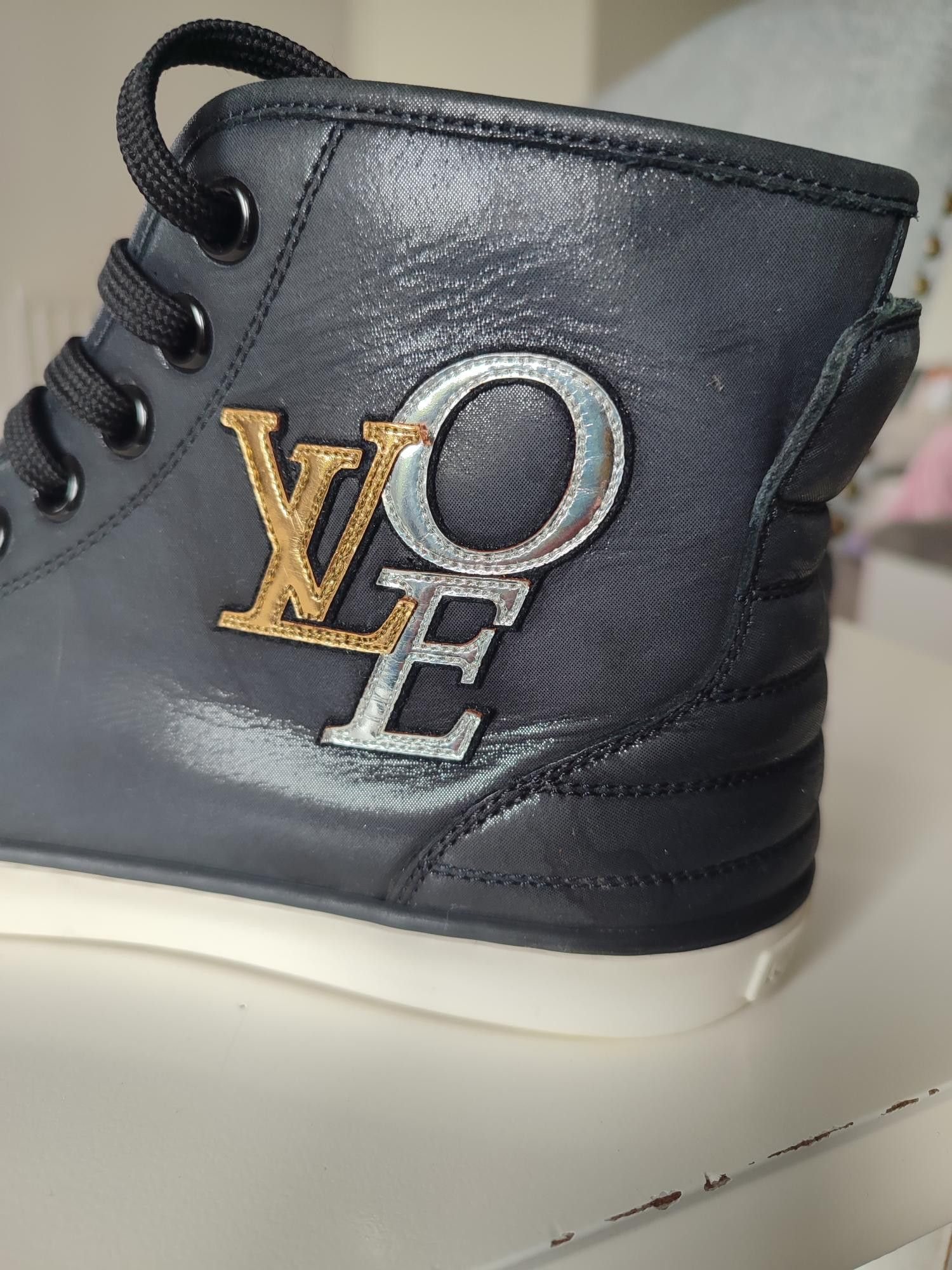 Louis Vuitton BASKETS LOUIS VUITTON PUNCHY LOVE Size US 8 / IT 38 - 10 Thumbnail