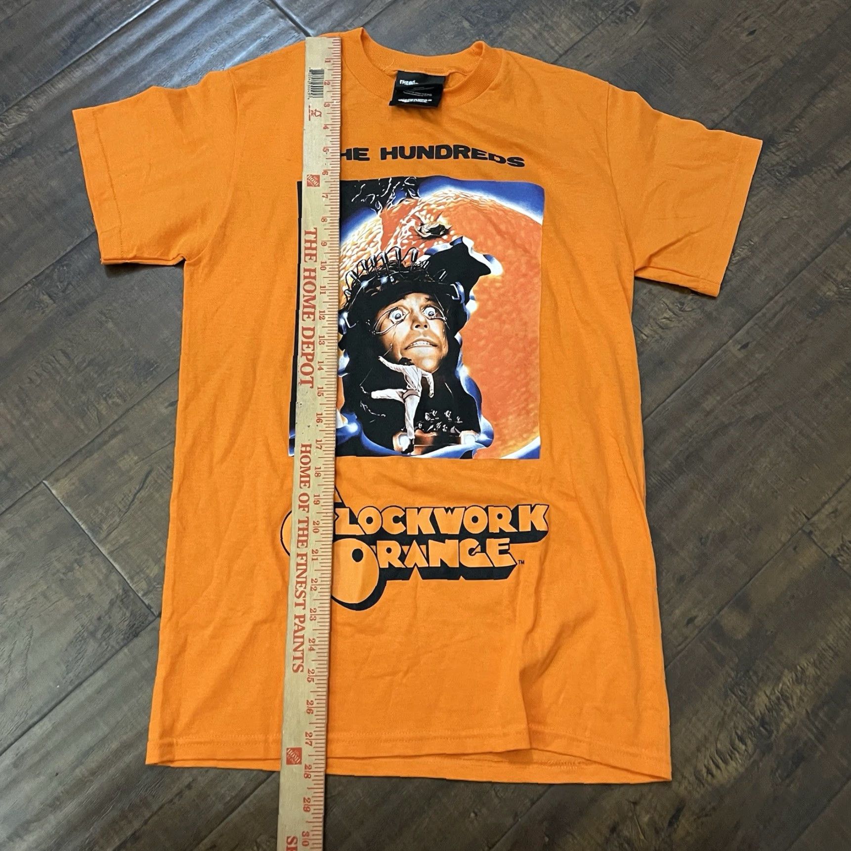 The Hundreds The Hundreds A Clockwork Orange T-Shirt Mens S Orange Graphic Print Crew Neck 70s Classic Funny RARE Size US S / EU 44-46 / 1 - 6 Thumbnail