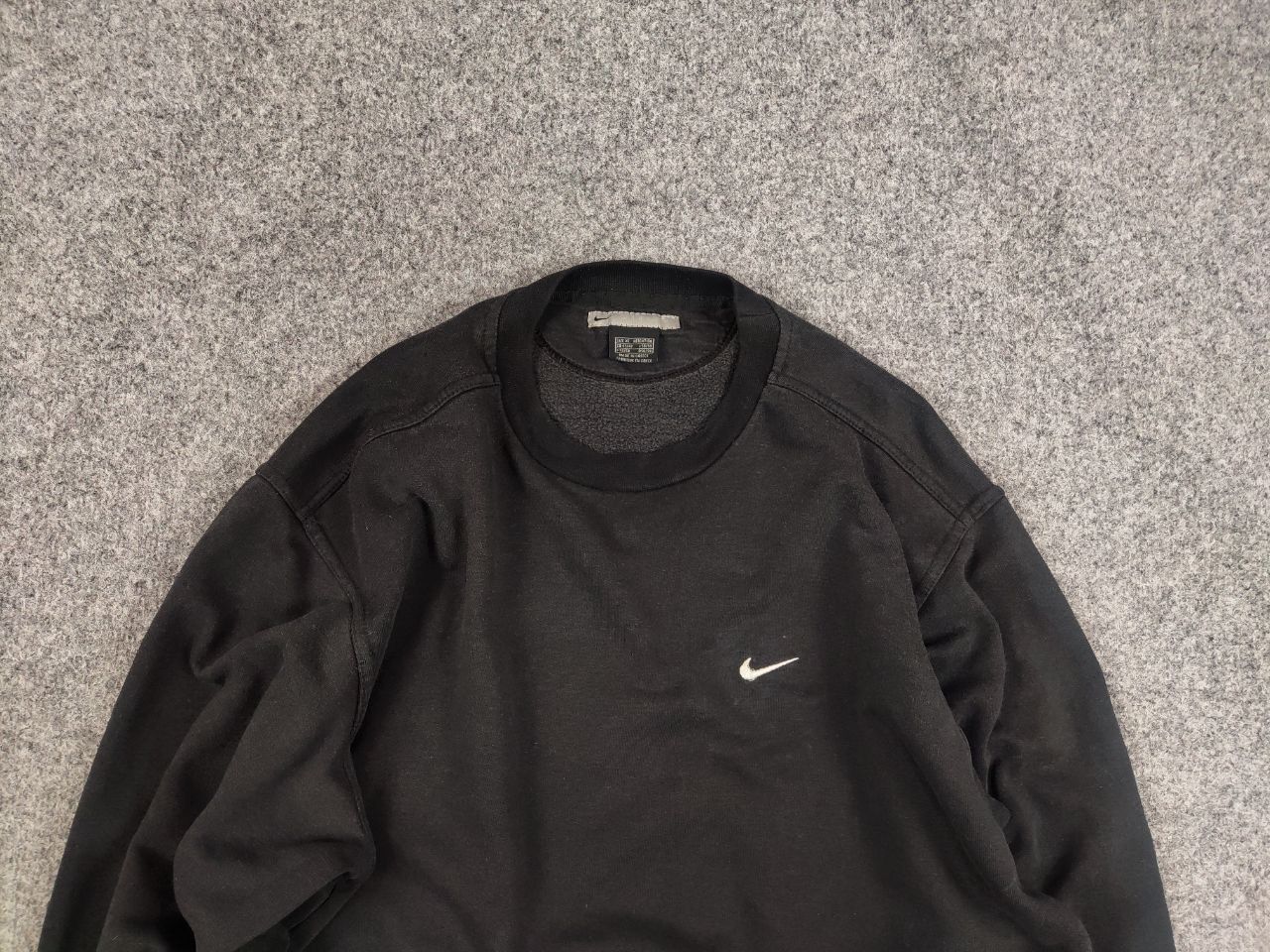 Nike Vintage 90's Nike Logo Black Faded Square Sweatshirts USA Size US XL / EU 56 / 4 - 8 Thumbnail