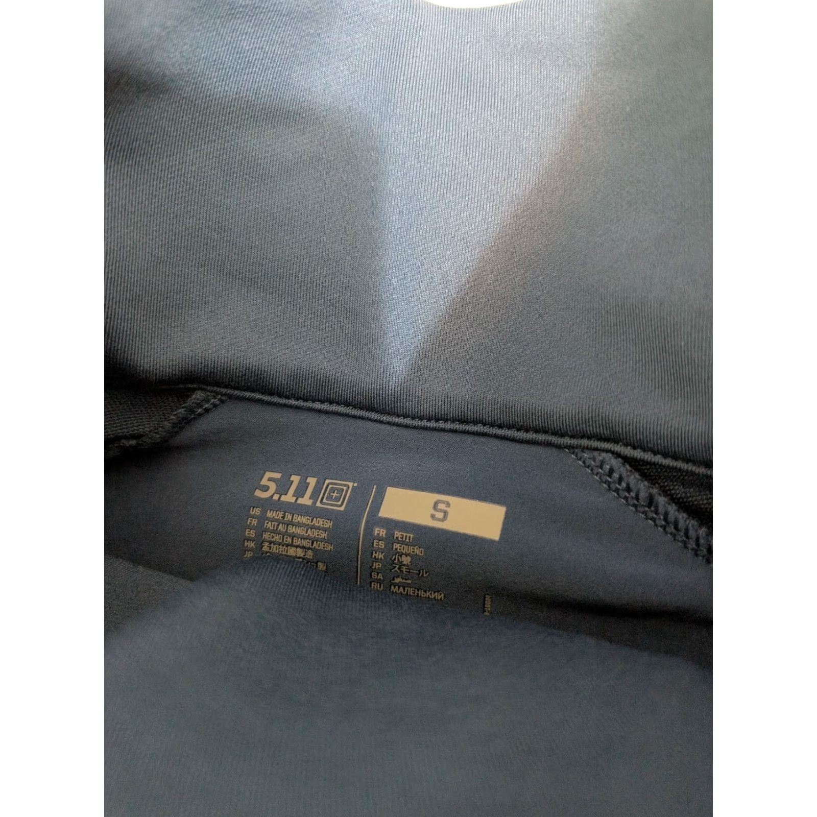Vintage VINTAGE 5.11 Tactical Crystal Hybrid Jacket Womens SM Asymmetrical Full Zip Blue Size S / US 4 / IT 40 - 3 Thumbnail