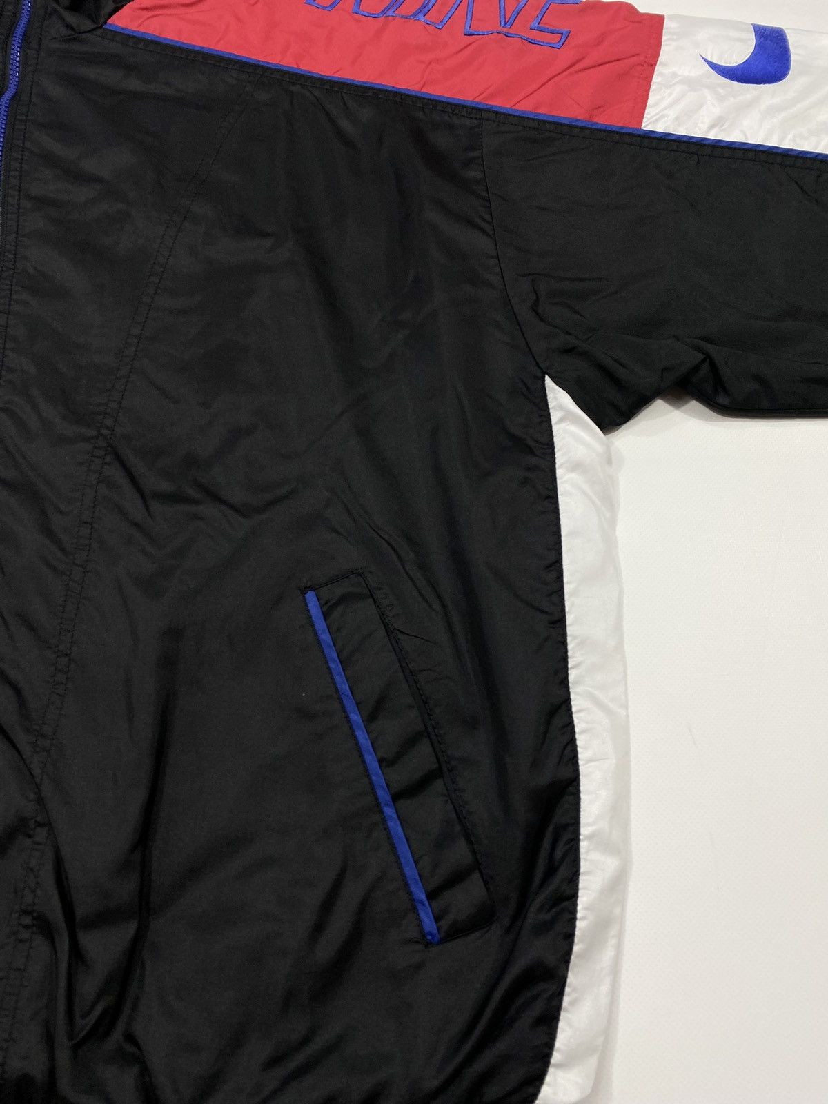 Nike LASTDROP🔥 Vintage 90s Nike Veni Vidi Vici Cobra Nylon Jacket Size US XL / EU 56 / 4 - 8 Thumbnail