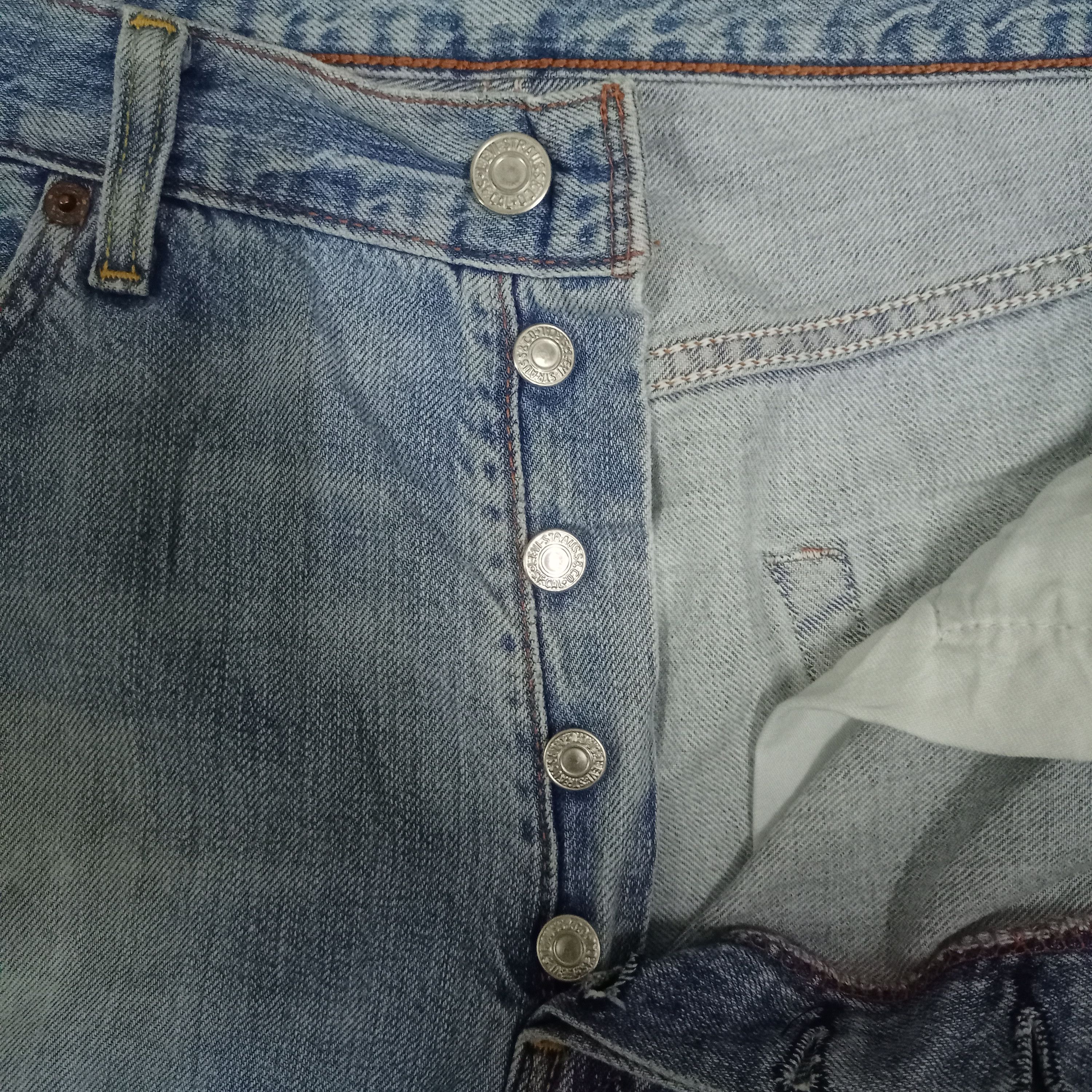 Levi's × Levi's Vintage Clothing Vintage Levis 501 Fade Wash Distressed Baggy Jeans 32x30 Size US 32 / EU 48 - 3 Thumbnail