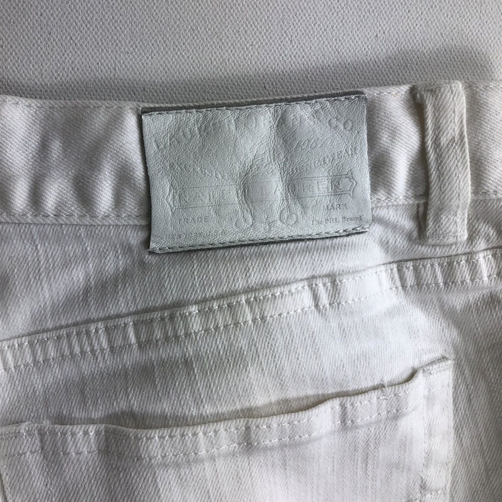 Ralph Lauren Lauren Ralph Lauren Bermuda Denim Short White Women's 4 Vintage? No—keep accurate: Lauren Ralph Lauren Bermuda Denim Short White Women's 4 Jasmine? Size 27" / US 4 / IT 40 - 4 Thumbnail