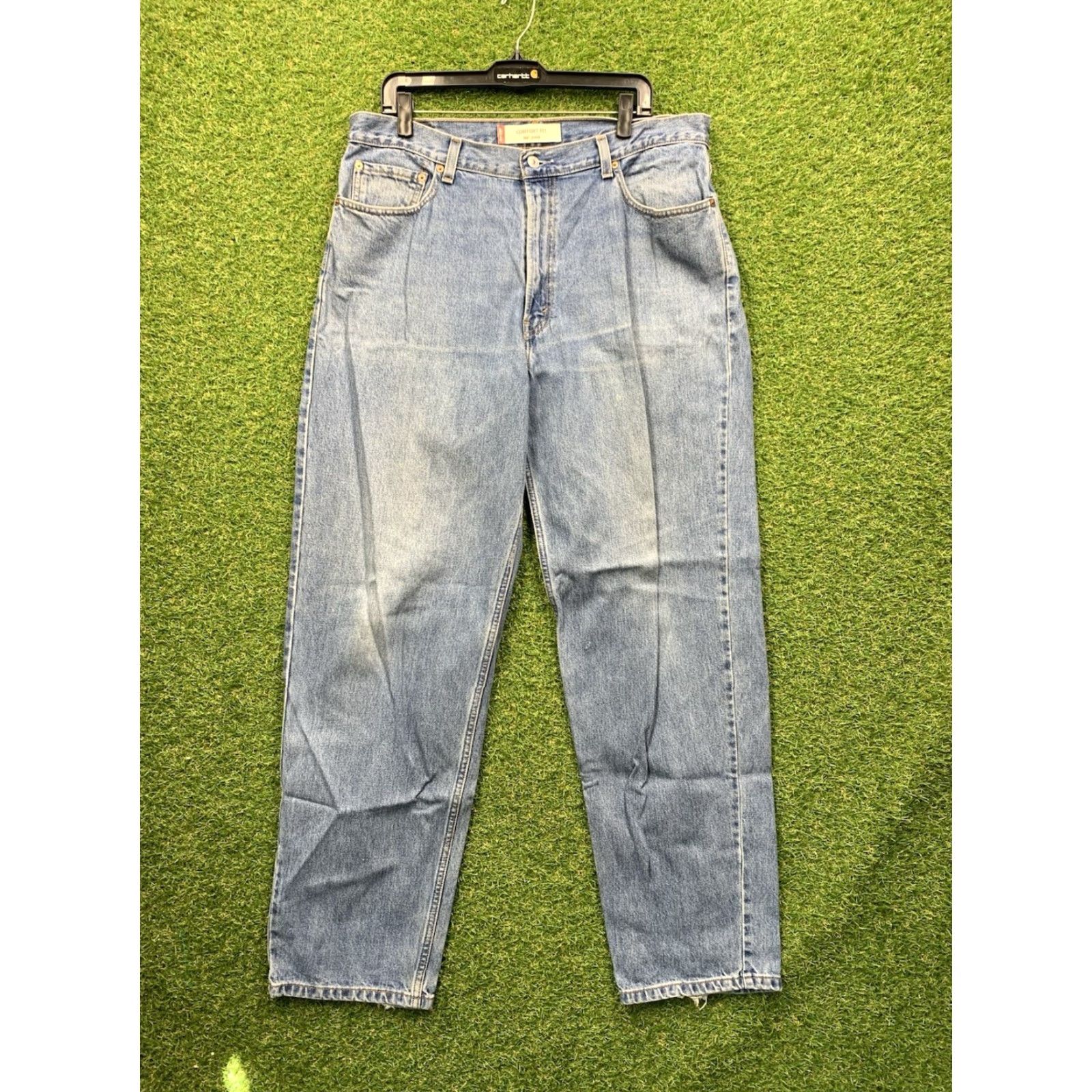 Levi's VINTAGE Levi's 560 Jeans Men's 36x32 Tapered Fit Light Wash Cotton Denim Retro Workwear Size US 36 / EU 52 - 2 Thumbnail