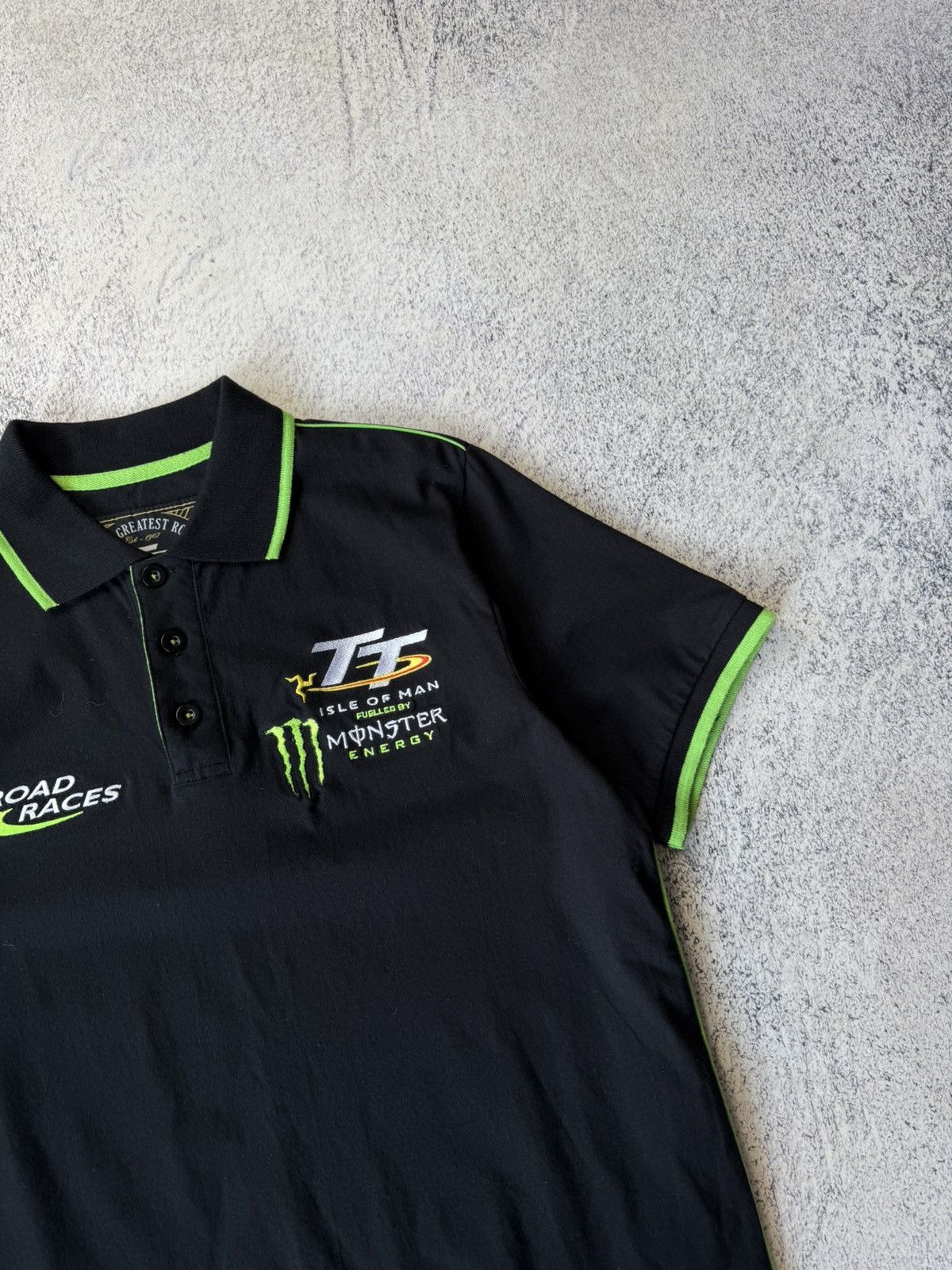 Vintage Vintage Polo Monster Energy Isle of Man TT Moto Racing USA Size US L / EU 52-54 / 3 - 9 Thumbnail