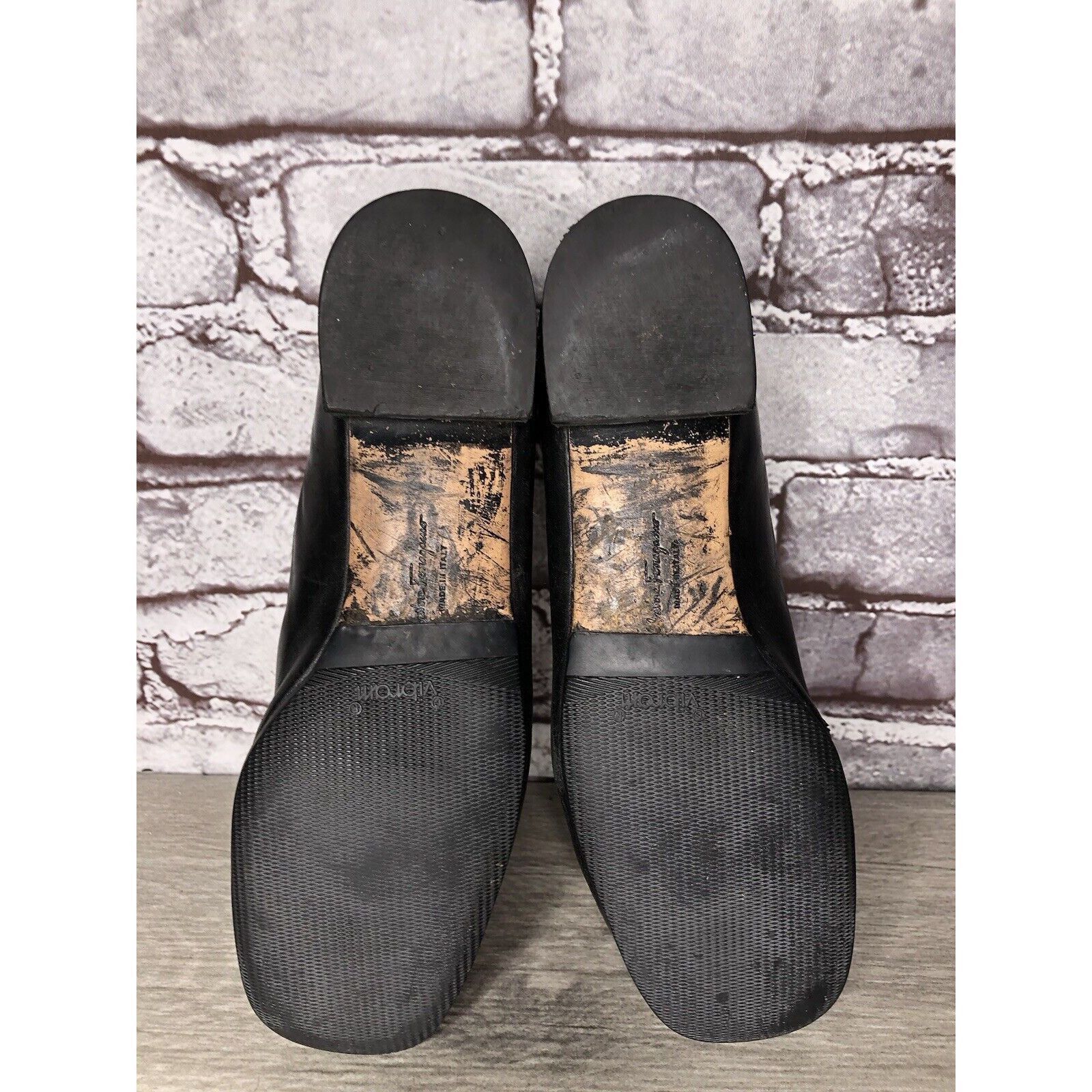 Salvatore Ferragamo Salvatore Ferragamo Black Leather Logo Slip On Loafer Shoes Size US 6 / IT 36 - 7 Thumbnail