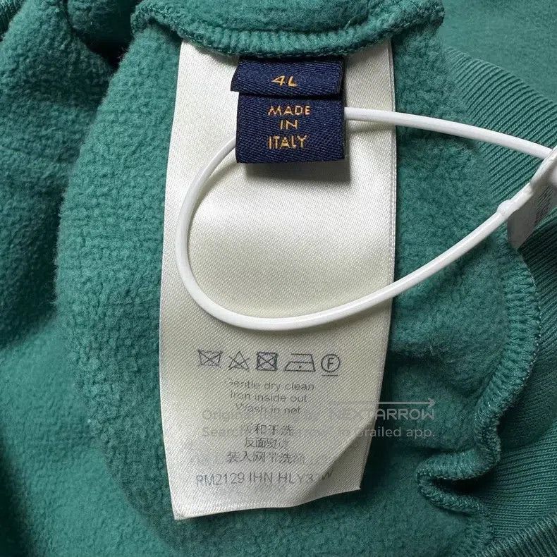 Louis Vuitton Louis Vuitton size 4l Lake Green Pin Embroidered Hoodie Size US M / EU 48-50 / 2 - 4 Thumbnail
