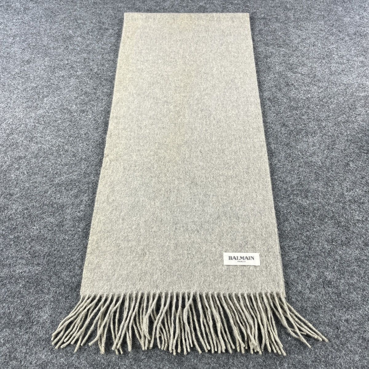 Pierre Balmain × Vintage Vintage Balmain Scarf / Muffler / Neckwear T1420 Size ONE SIZE - 1 Thumbnail