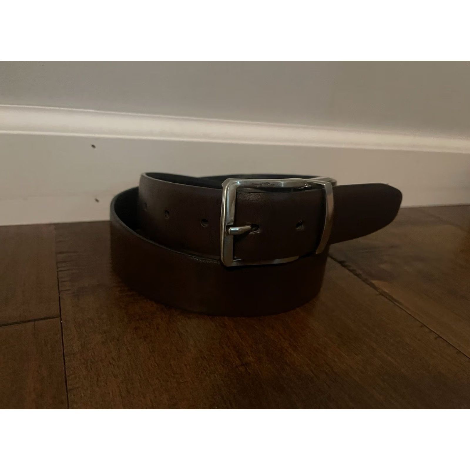 Tommy Bahama VINTAGE? No — Reversible Belt Leather 11TM02XZ16 Black/Brown - Men's Small 30-32 Tommy Bahama Belt Leather Buckle Size ONE SIZE - 5 Thumbnail