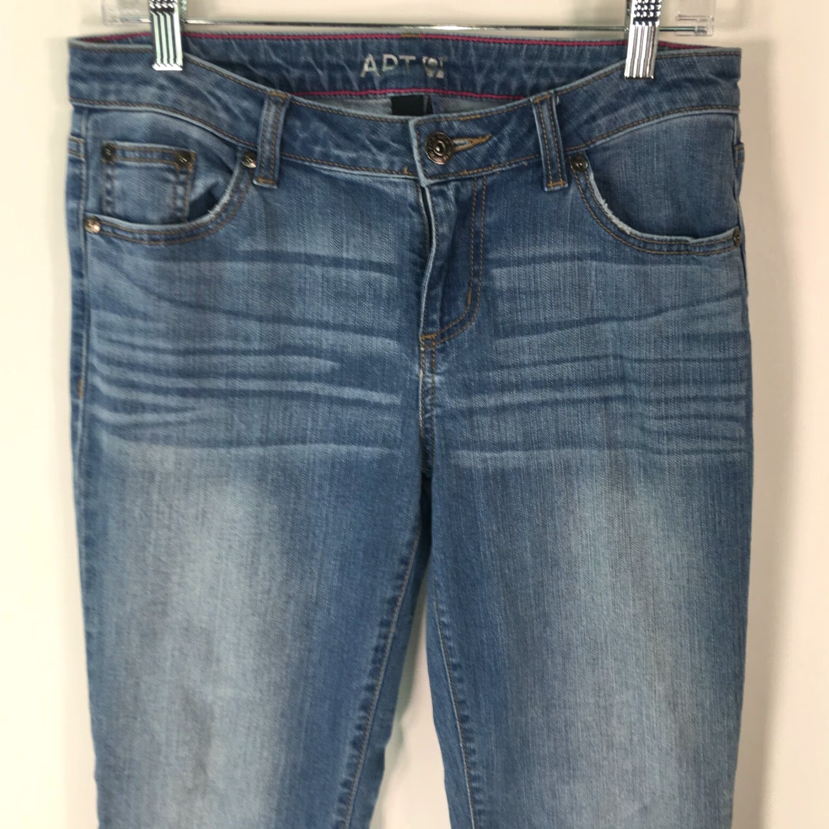 Apt. 9 Apt. 9 Women's Straight Leg Low Rise Casual Blue Denim Jeans Size 2 Size 26" / US 2 / IT 38 - 4 Thumbnail