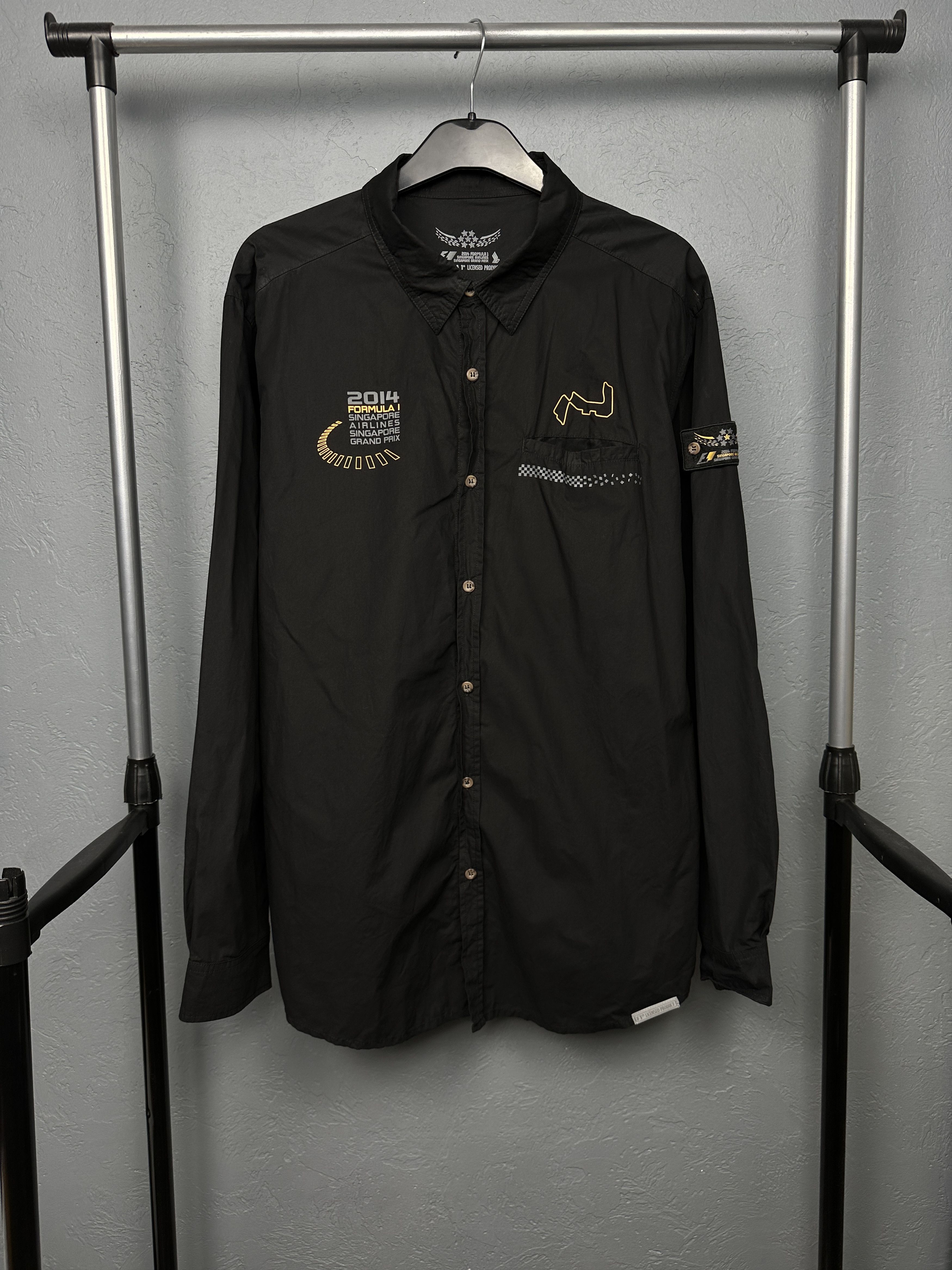Formula 1 Formula 1 Singapore Grand Prix Mens Long Sleeve Shirt Size US XXL / EU 58 / 5 - 1 Thumbnail