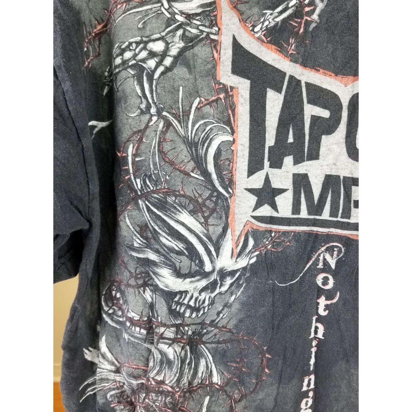 Tapout VINTAGE TAP OUT Y2K T-SHIRT GRUNGE MMA FIGHT SKULLS BLACK COTTON SZ LARGE MENS Size US L / EU 52-54 / 3 - 3 Thumbnail
