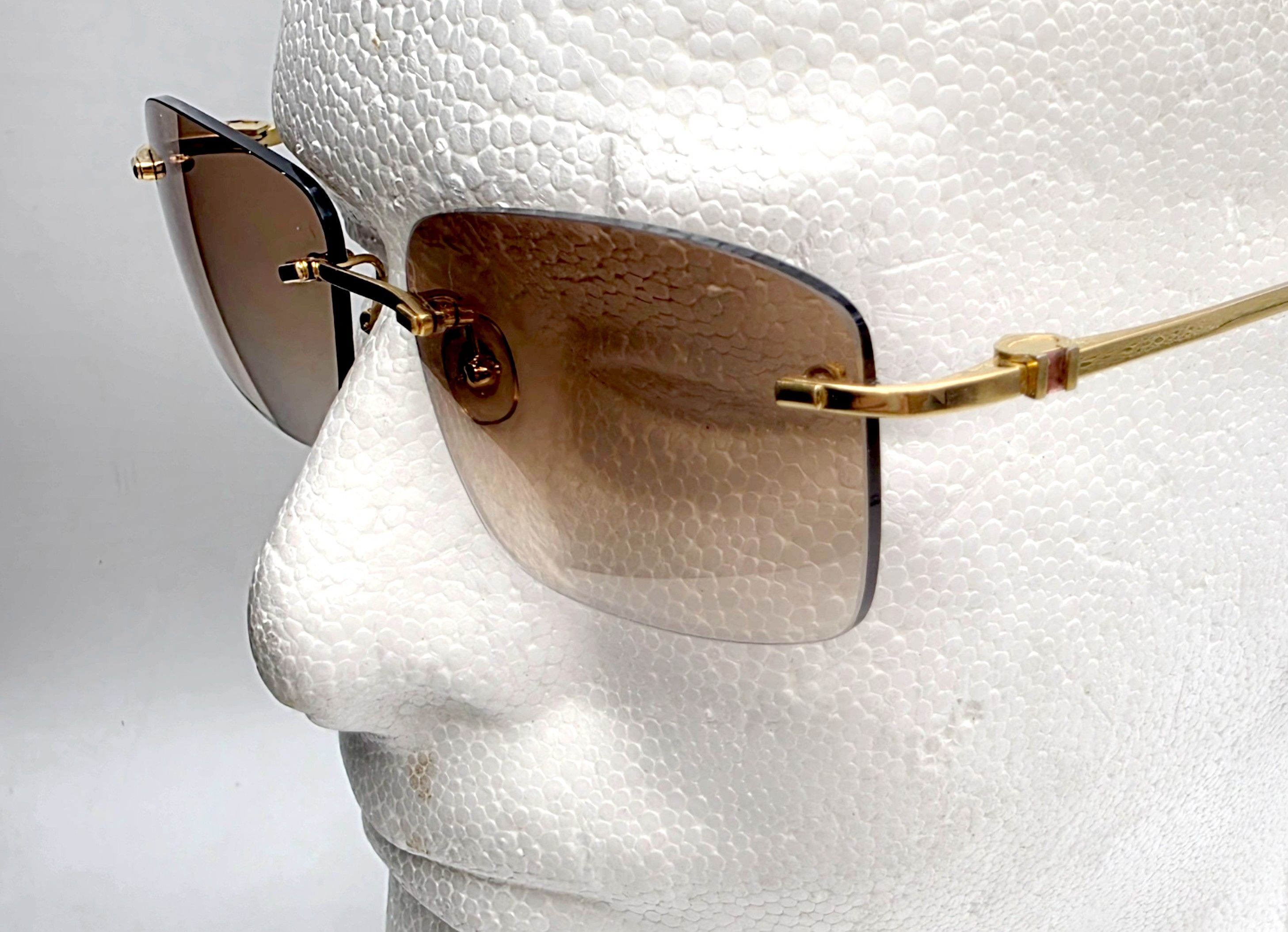 Cartier Luxury Cartier Pink Sapphire Sunglasses 17309 Size ONE SIZE - 18 Thumbnail