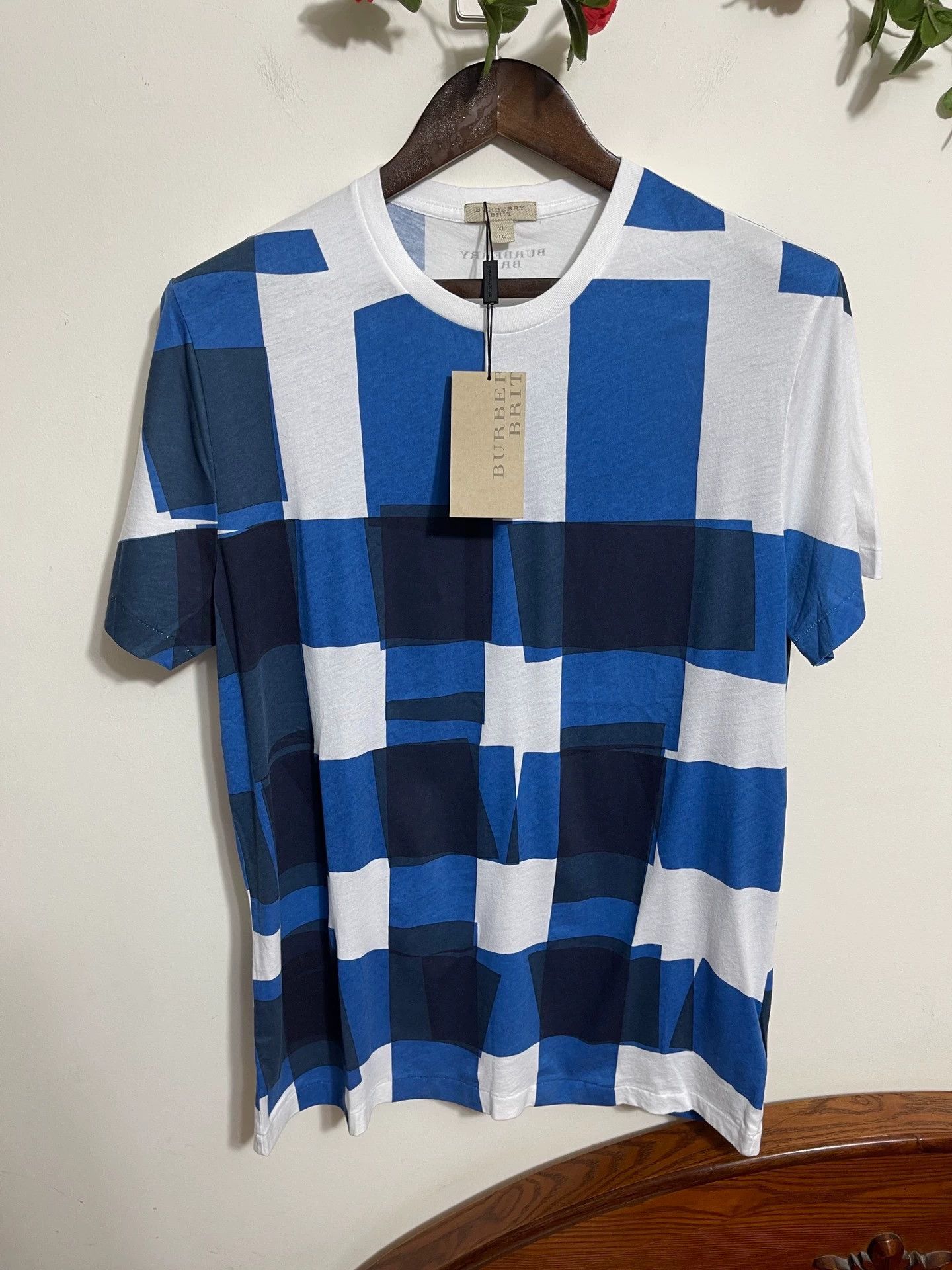 Burberry Burberry Slim Color Block Print Short Sleeve T XL Size US XL / EU 56 / 4 - 1 Thumbnail