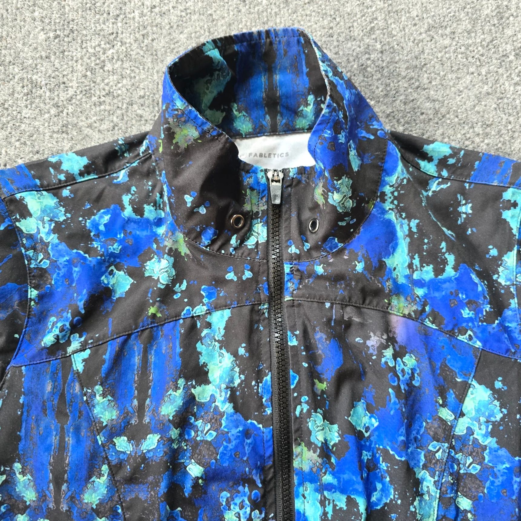 Fabletics Fabletics Jacket Women M Blue Windbreaker Watercolor Full Zip Athletic Size M / US 6-8 / IT 42-44 - 2 Thumbnail