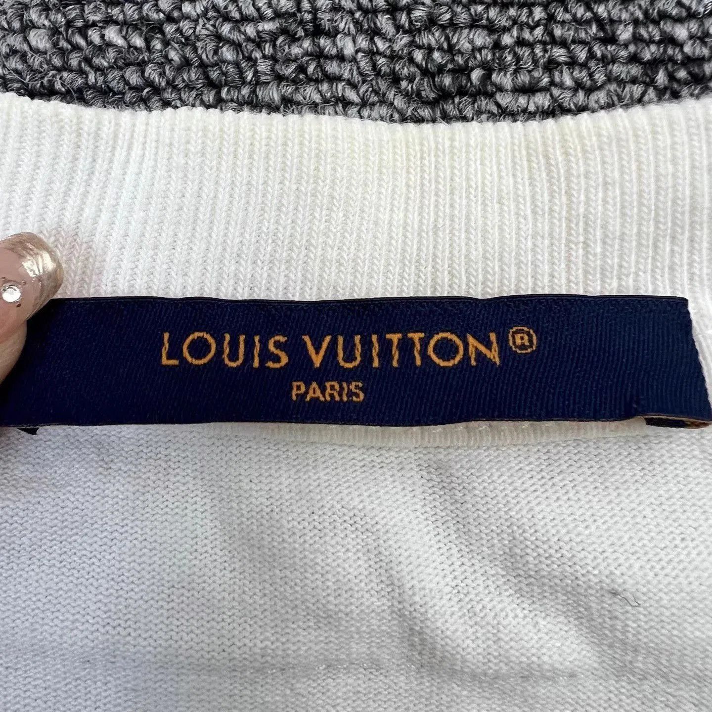 Louis Vuitton White Short Sleeve Graphic T-Shirt. Size US M / EU 48-50 / 2 - 7 Thumbnail