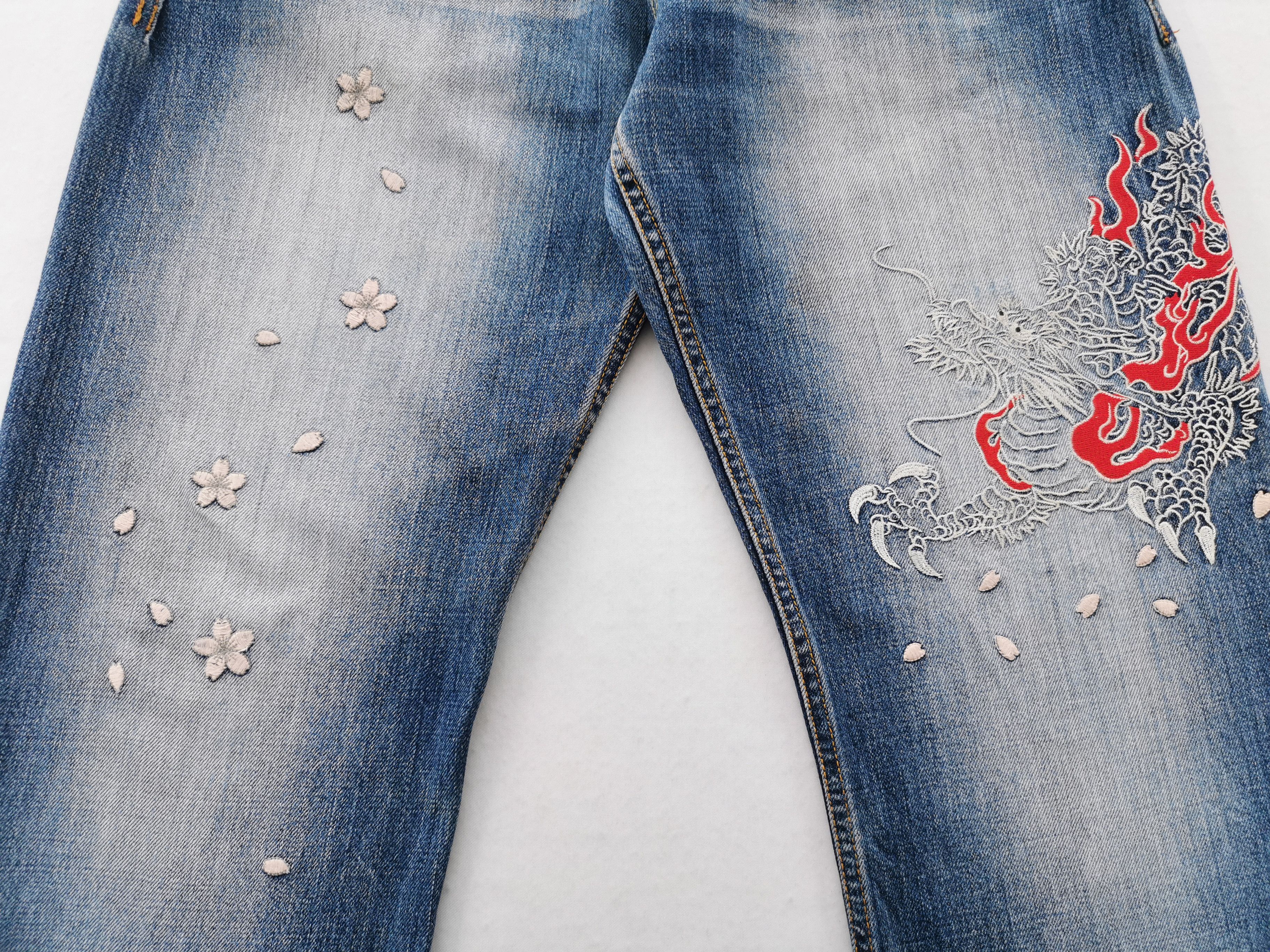 Eternal Vintage Eternal Dragon Design Embroidery Denim Jeans Size 32 Size US 33 - 8 Thumbnail