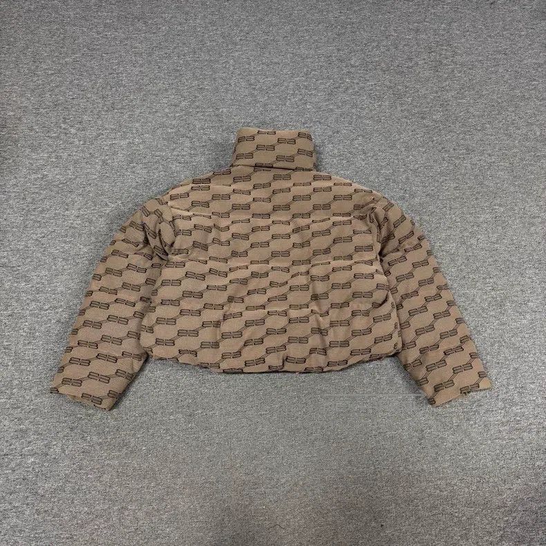 Balenciaga Balenciaga All-Over Print Puff Short Cotton Jacket Size XXS / US 00 / IT 34 - 2 Thumbnail