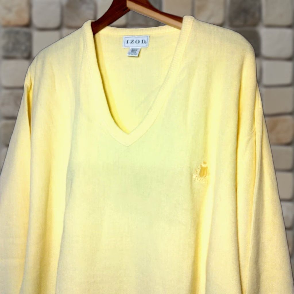 Izod VINTAGE Izod Men’s Sweater Pullover Long Sleeve V-Neck Crest Logo Yellow 2XLT Tall Classic Office Wear Size US XXL / EU 58 / 5 - 1 Thumbnail