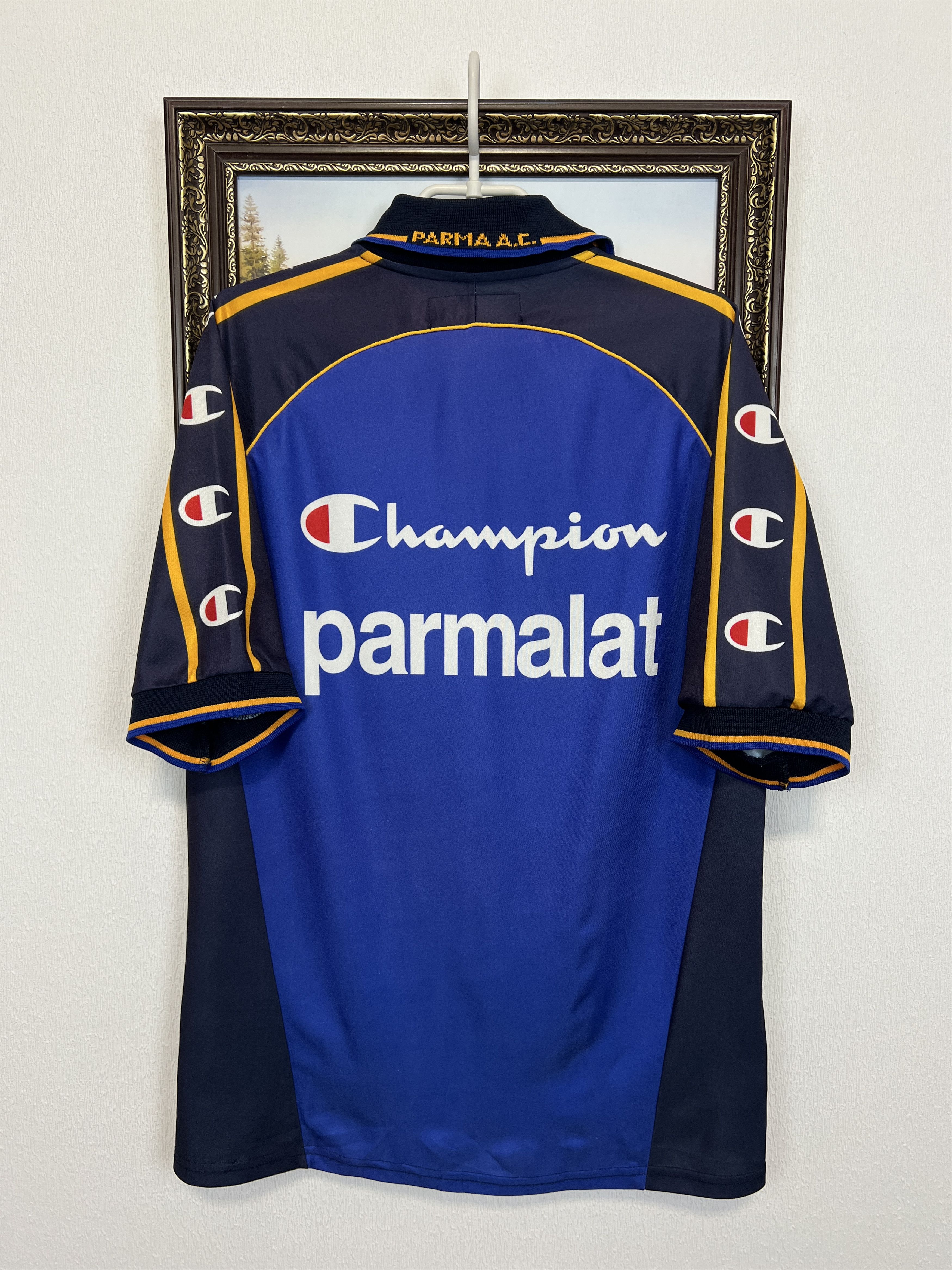Champion Vintage Parma Football Train Shirt Soccer Maglia Jersey Size US L / EU 52-54 / 3 - 8 Thumbnail