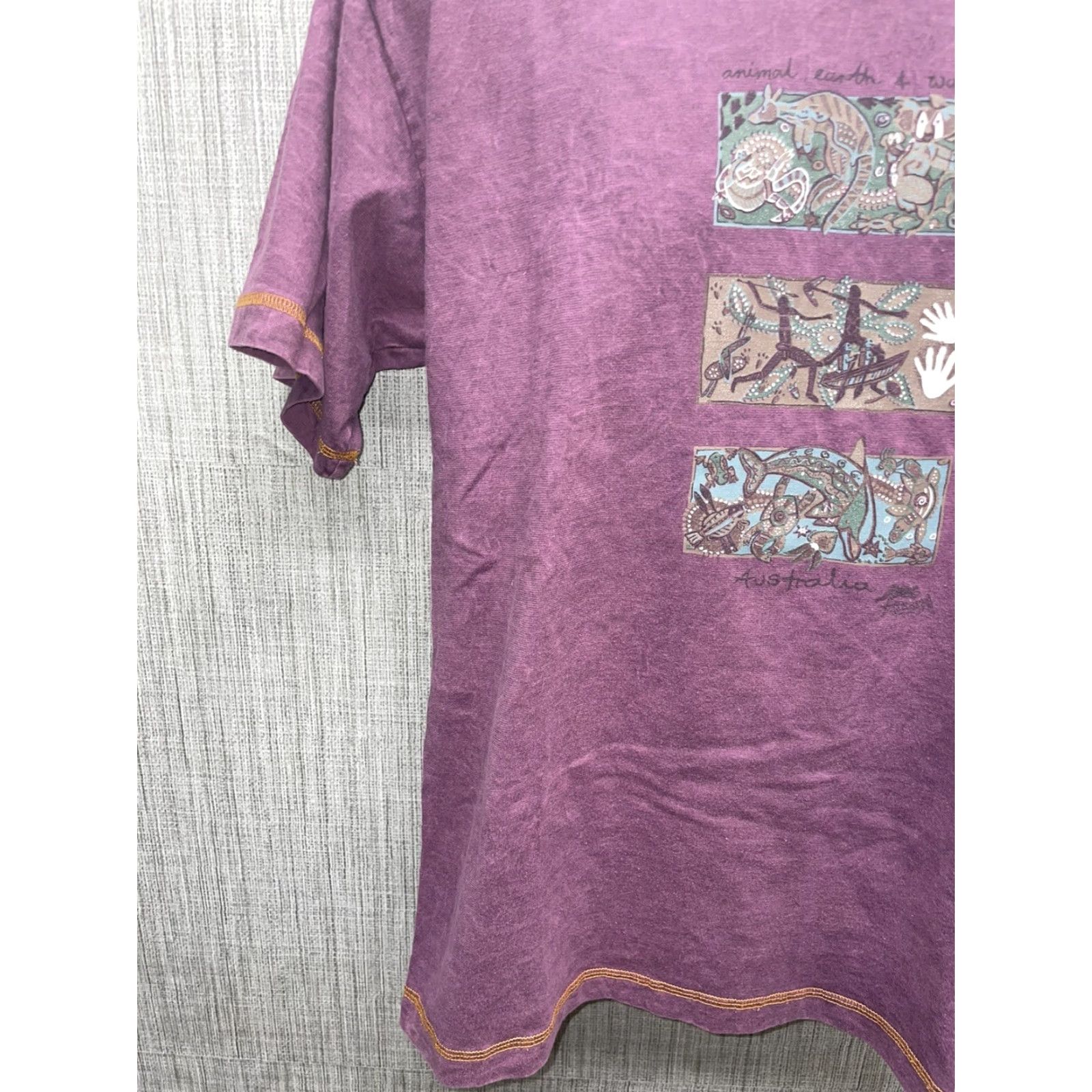 4SDESIGNS ArrawarrA Designs Australia Purple Graphic T-Shirt Mens S Size US S / EU 44-46 / 1 - 3 Thumbnail