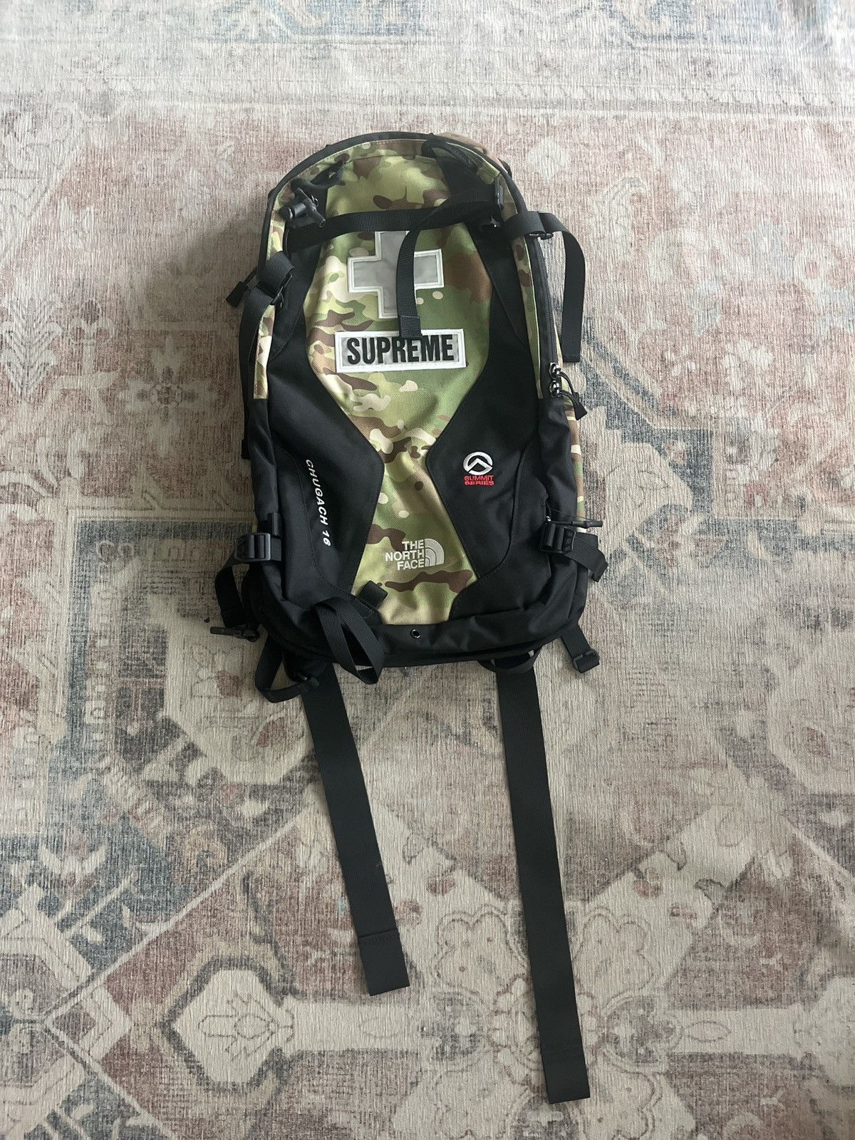 Supreme x The North Face Summit Series Rescue SS22