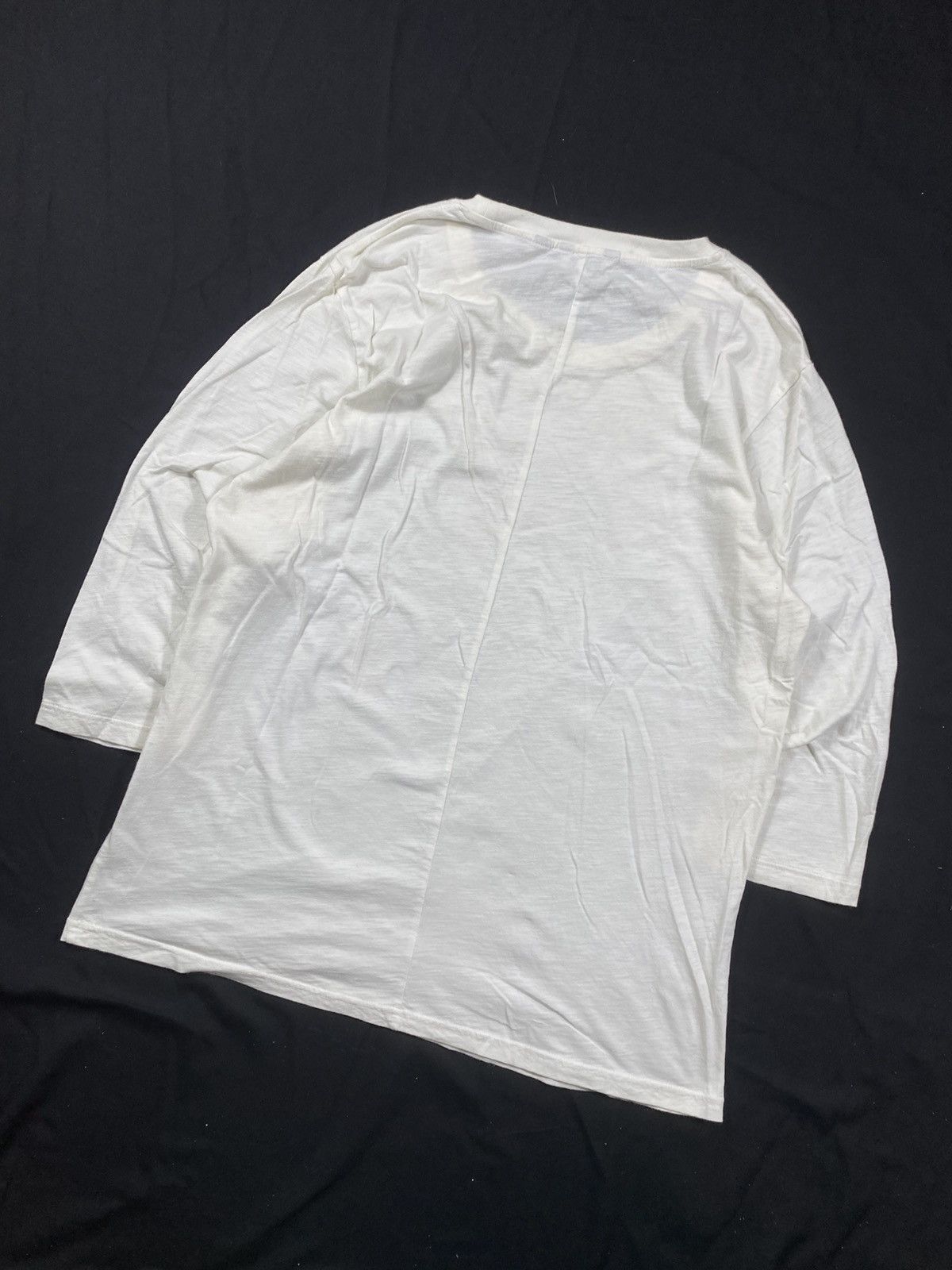 Undercover × Uniqlo Undercover UU new standard family Size US XL / EU 56 / 4 - 3 Thumbnail