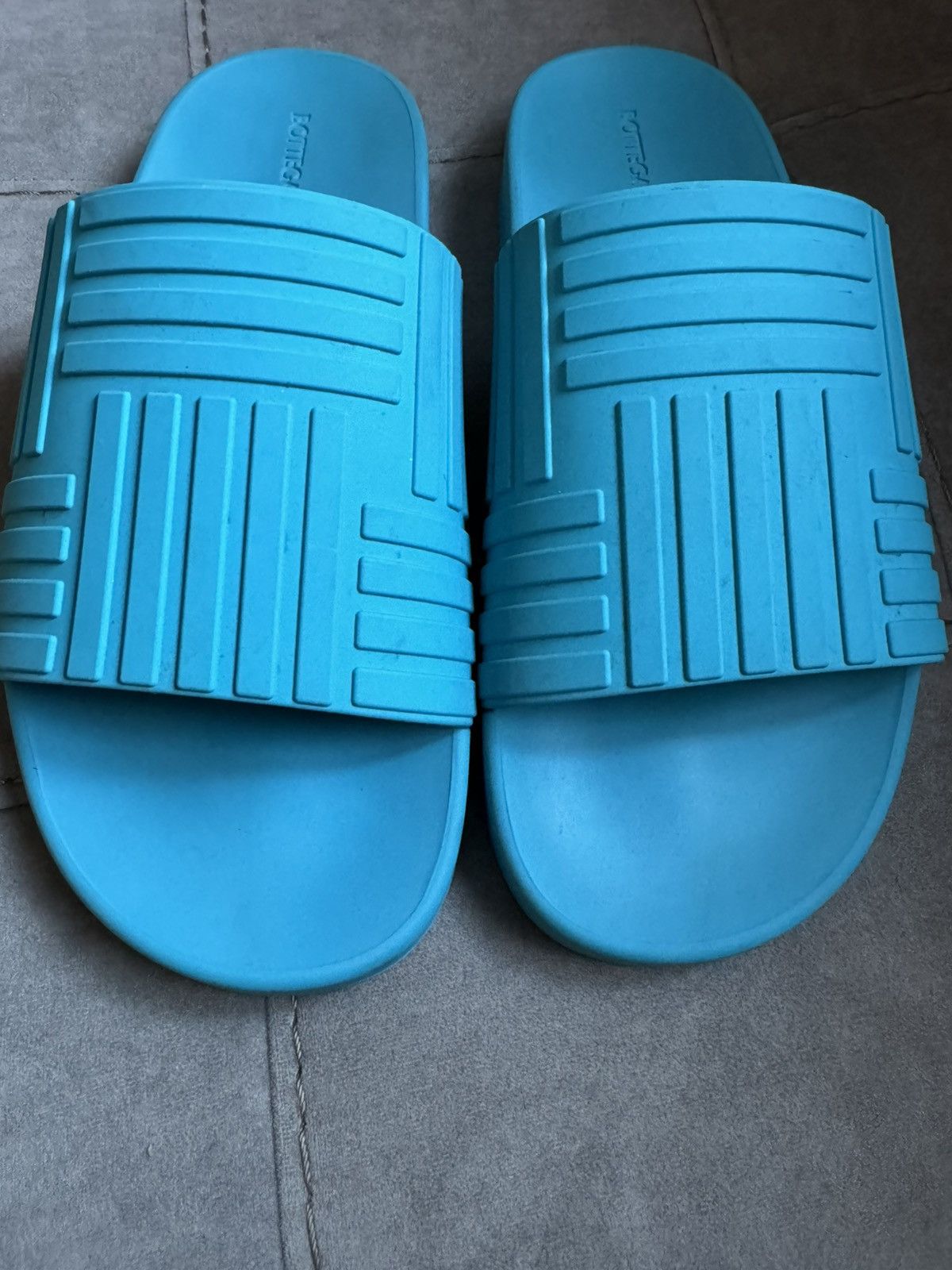 Bottega Veneta BOTTEGA VENETA sliders marked size 42 see tape measurements Size US 9 / EU 42 - 3 Thumbnail