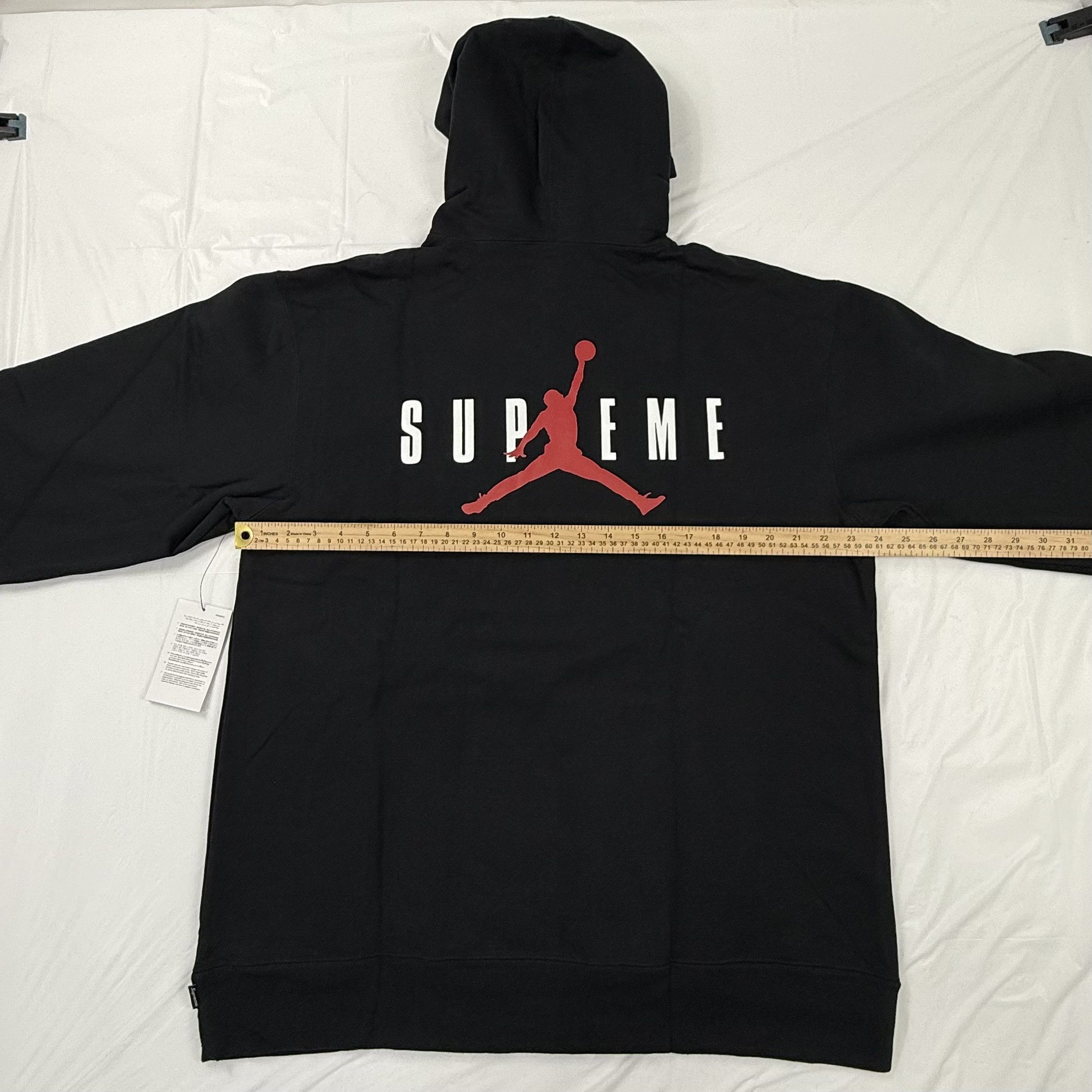 Jordan Brand × Supreme Supreme Jordan Hoodie Black Sweatshirt Size L NEW Size US L / EU 52-54 / 3 - 3 Thumbnail