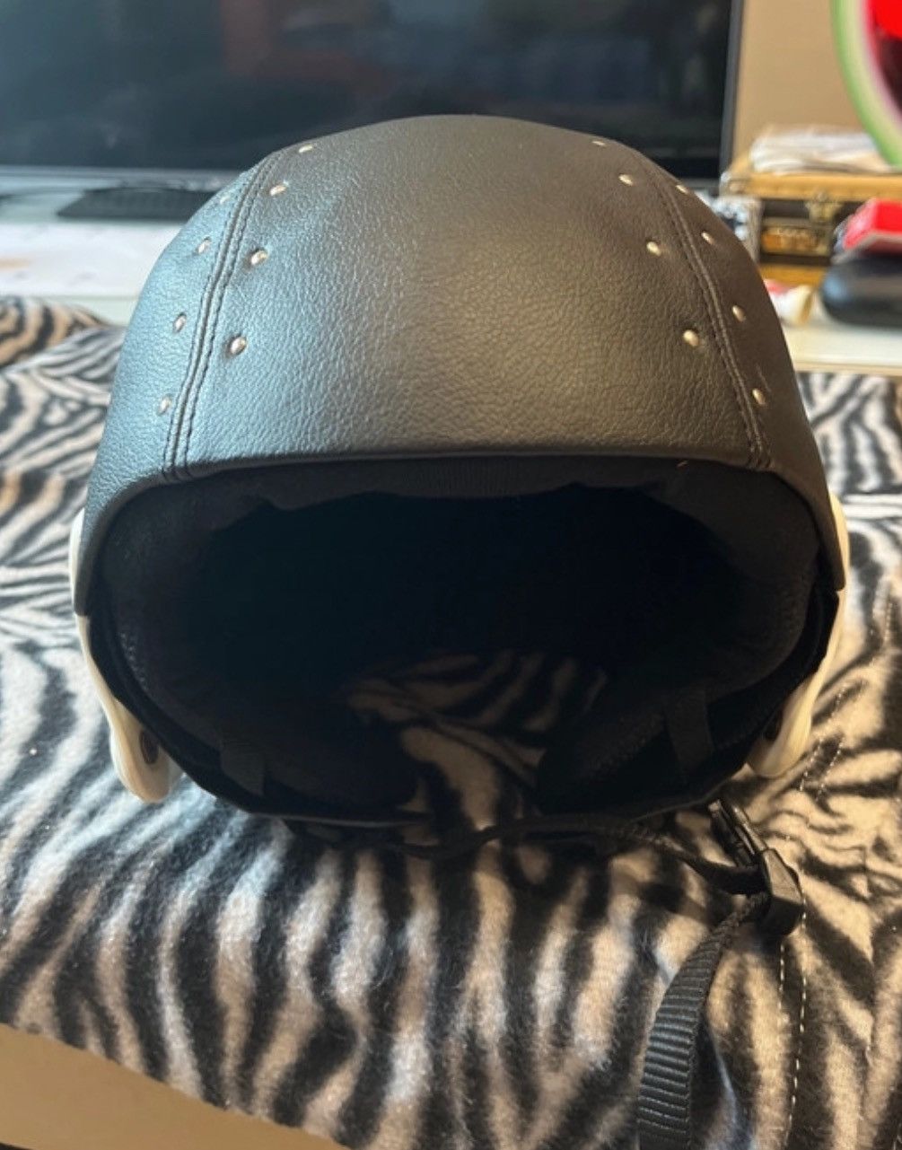 Dior × John Galliano A/W 2004 ARCHIVE SKI LEATHER HELMET Size ONE SIZE - 4 Thumbnail