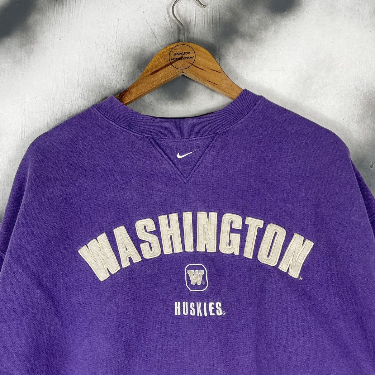 Vintage Vintage University Washington Huskies Nike Team Sweatshirt Size US M / EU 48-50 / 2 - 2 Thumbnail
