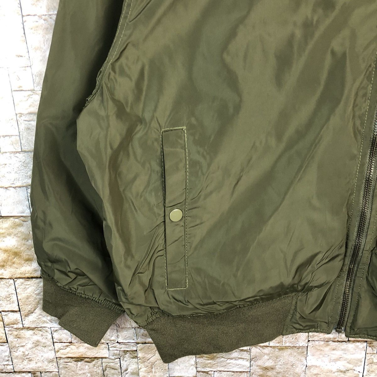 Japanese Brand Japan vintage Green Bombers Jacket #A566 Size US M / EU 48-50 / 2 - 9 Thumbnail