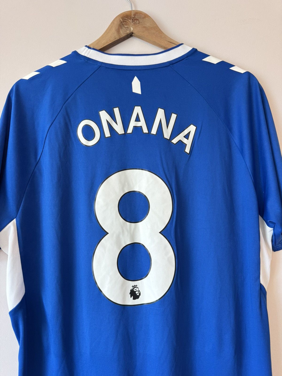 Hummel Onana #8 Everton 2022-2023 Home Soccer Jersey Football Shirt Size US XL / EU 56 / 4 - 9 Thumbnail