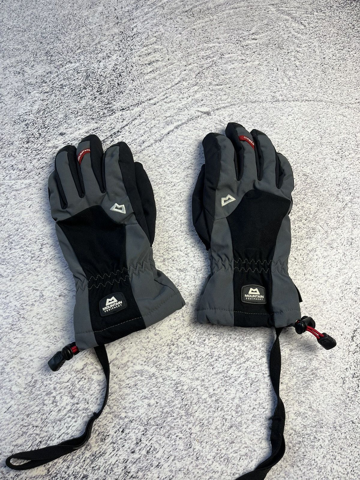 Mountain Equipment Company Vintage Gloves Mountain Equipment Size ONE SIZE - 1 Thumbnail