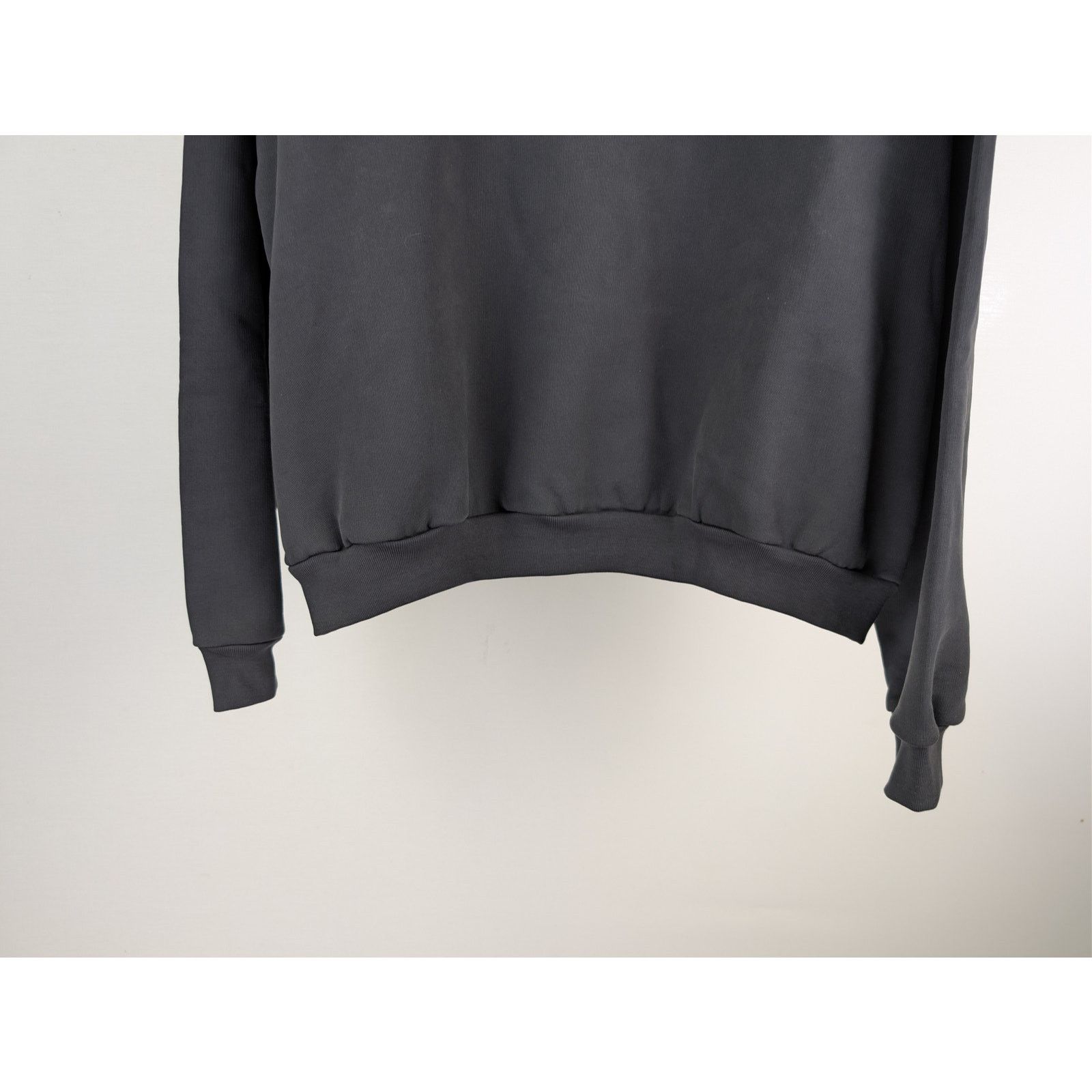 Balenciaga × Under Armour o1rshd1 Under Armour Oversized Crewneck Sweatshirt in Black Size US XL / EU 56 / 4 - 3 Thumbnail