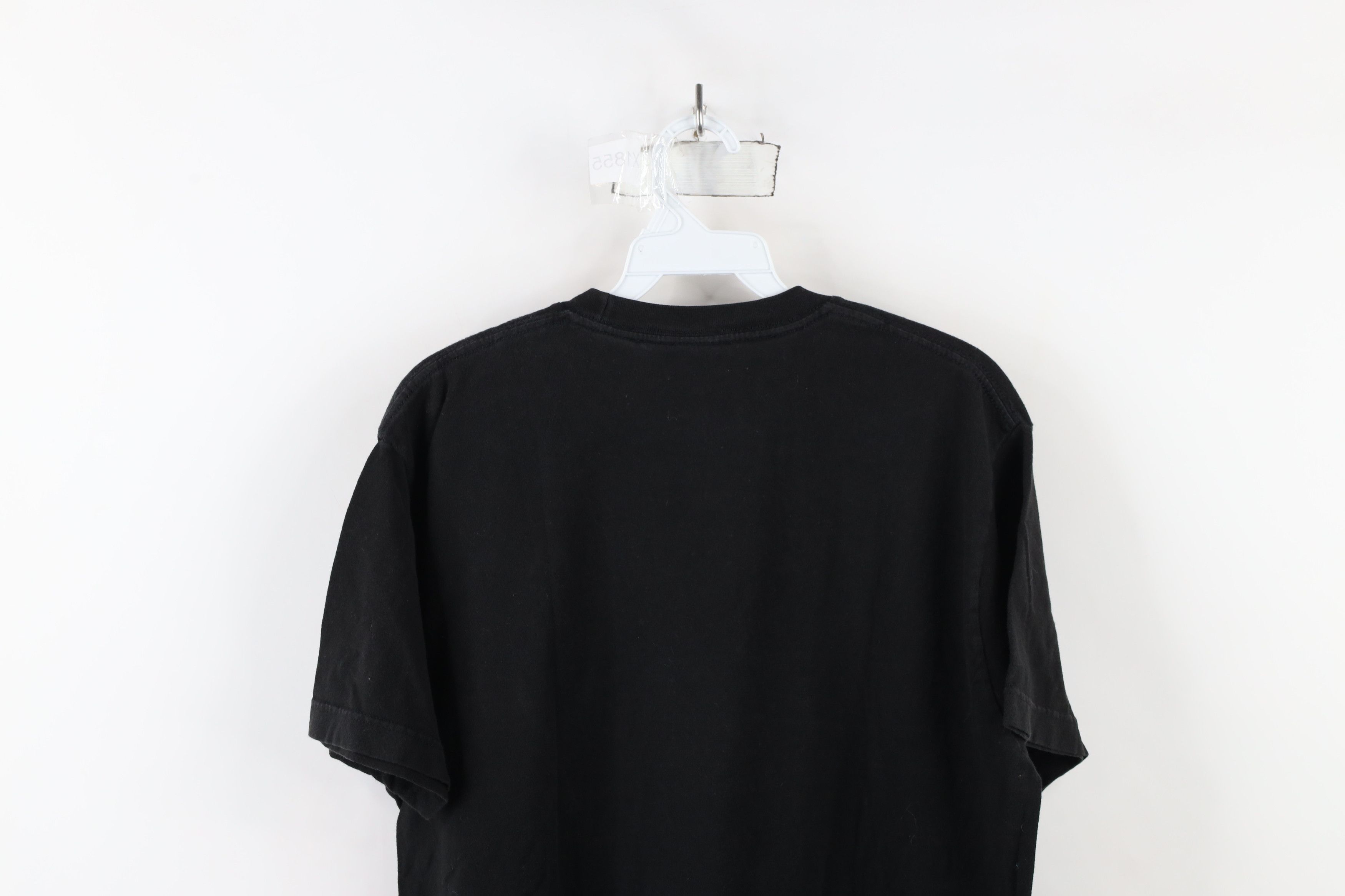 Vintage Vintage Y2K Call of Duty Spell Out Gamer T-Shirt Black Size US L / EU 52-54 / 3 - 9 Thumbnail