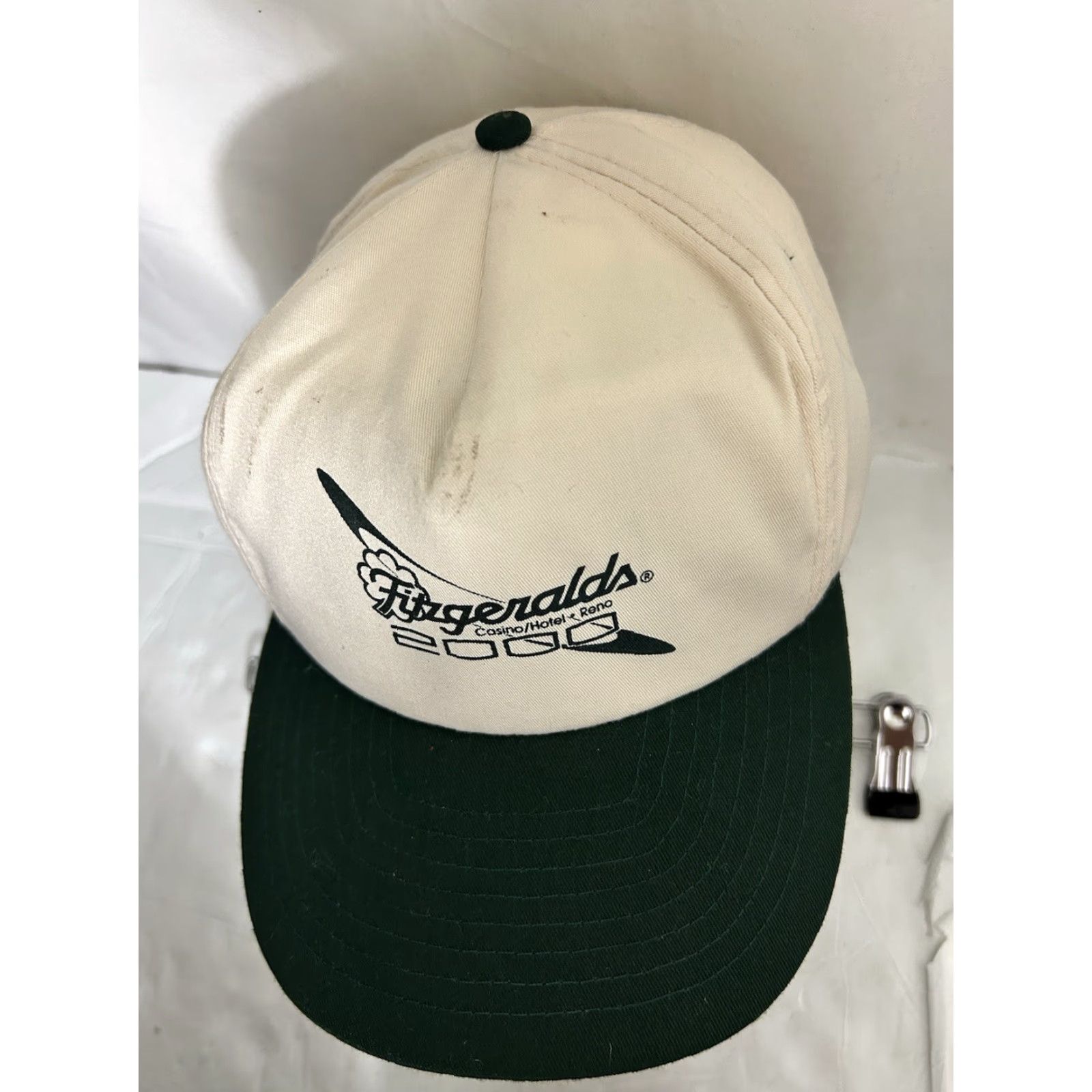 Vintage VINTAGE Fitzgeralds Casino Hat SnapBack Nissin Green Beige Adjustable Men Size ONE SIZE - 5 Thumbnail