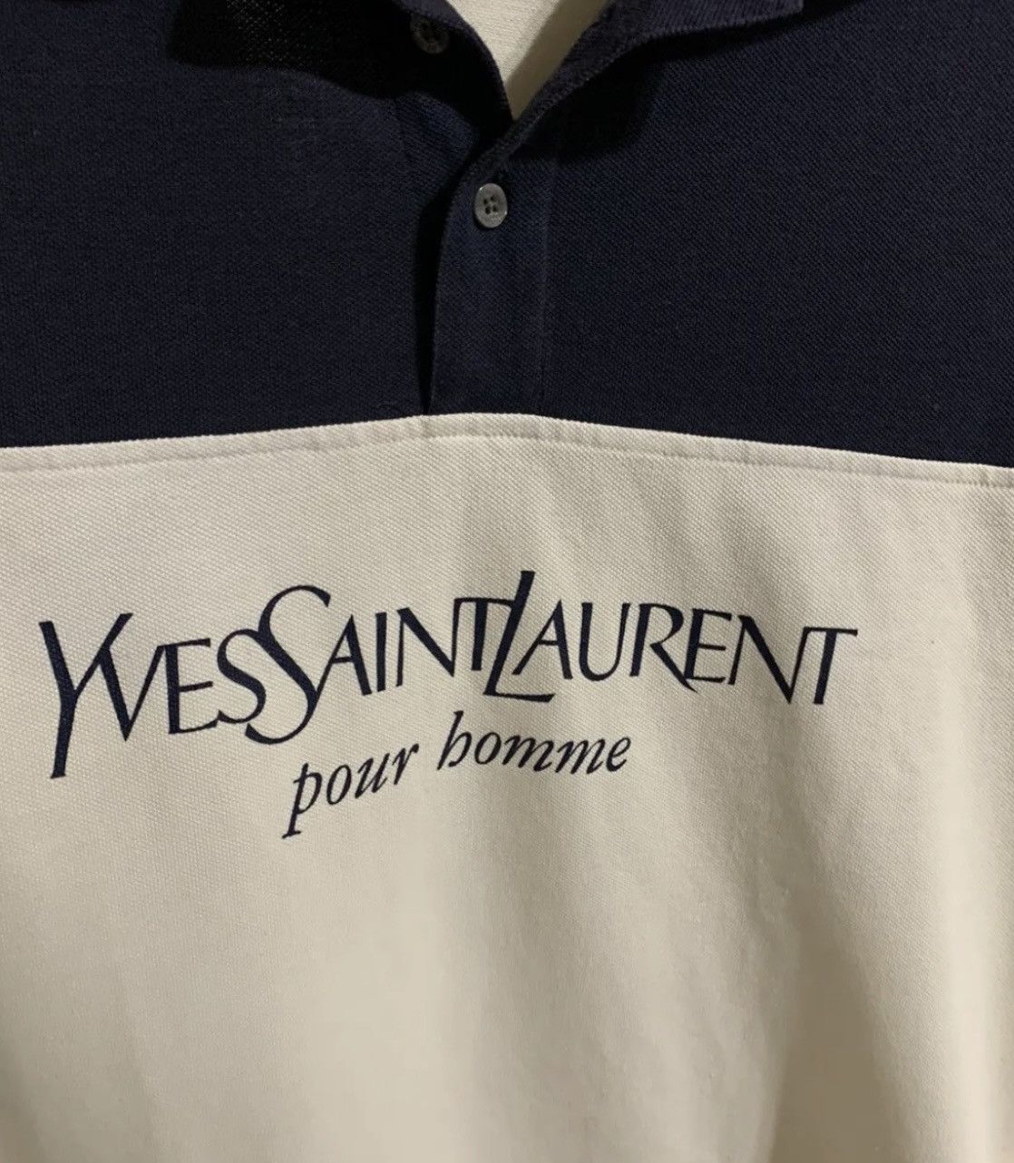 Yves Saint Laurent Yves Saint Laurent polo size XL Size US L / EU 52-54 / 3 - 2 Thumbnail