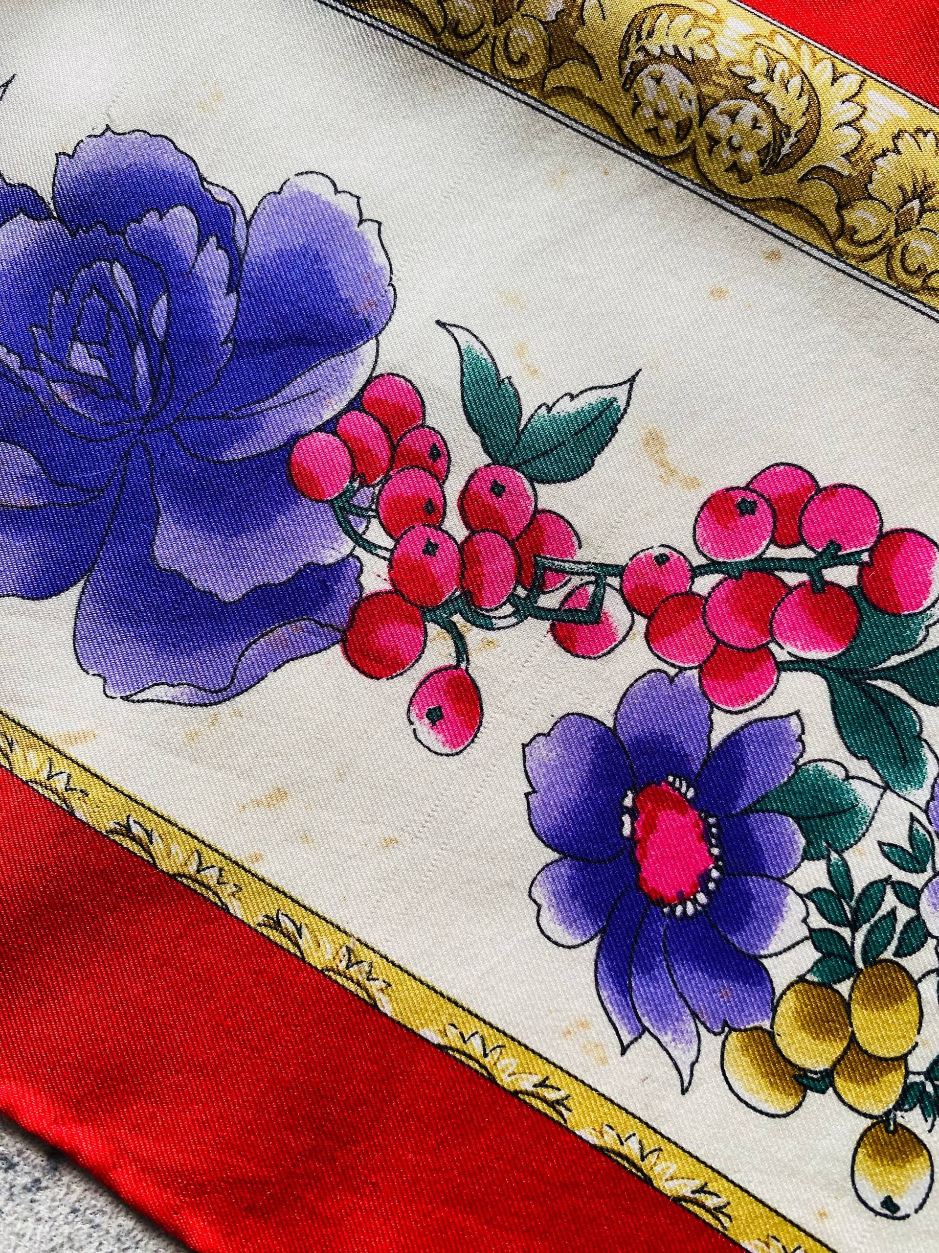 Gucci Vintage Gucci Floral Silk Scarf Size ONE SIZE - 9 Thumbnail