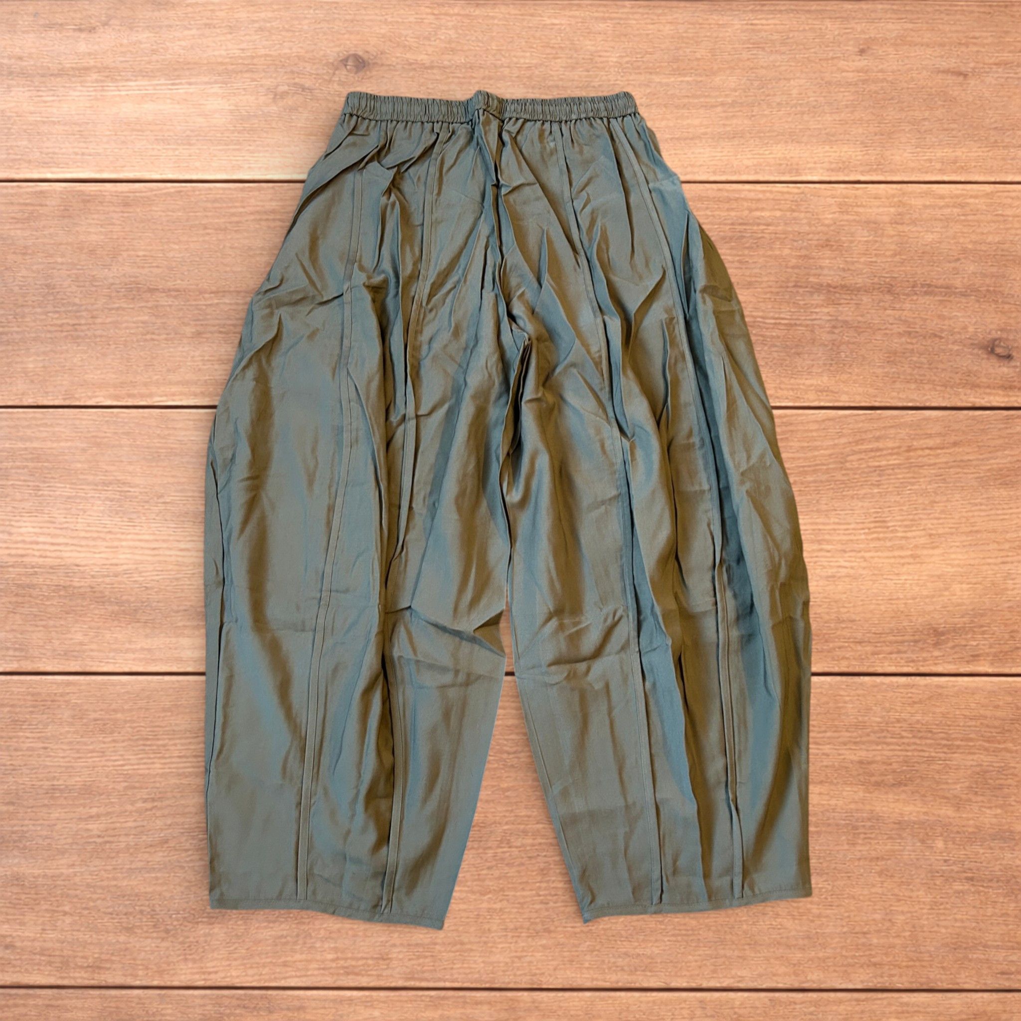 Japanese Brand Insane super baggy wide leg skater trousers in khaki. Size US 34 / EU 50 - 2 Thumbnail