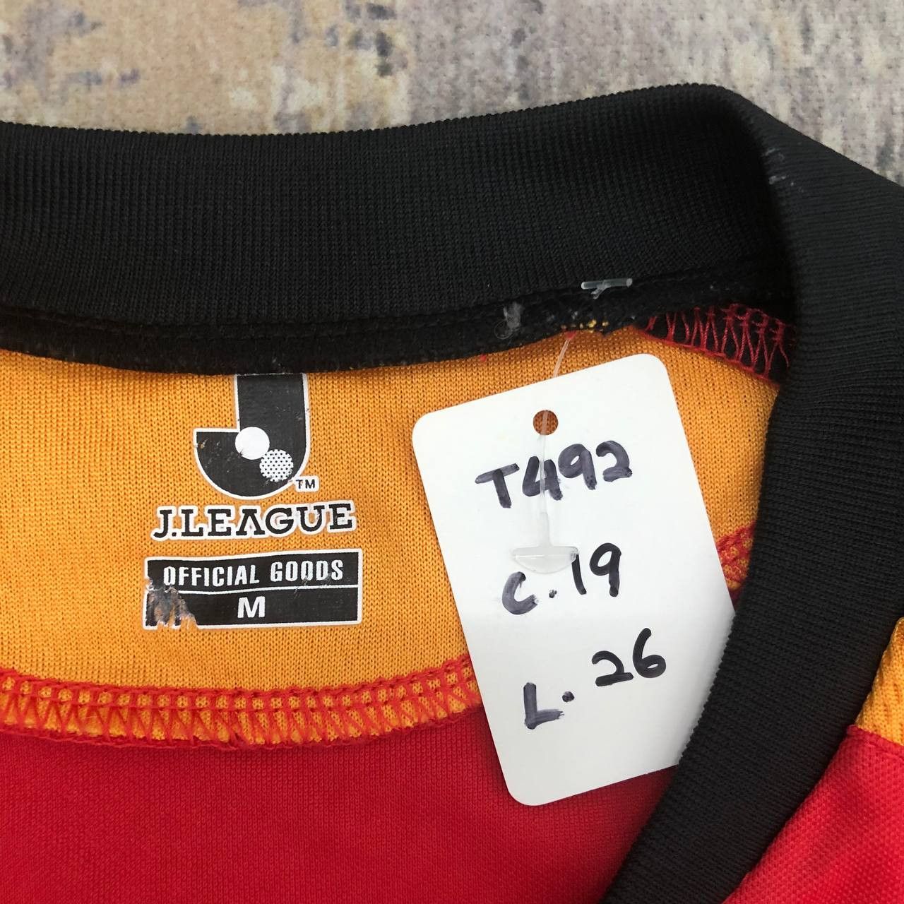 Japanese Brand T492 J LEAGUE OGAWA TOYOTA NAGOYA GRAMPUS EIGHT JERSEYS Size US M / EU 48-50 / 2 - 5 Thumbnail