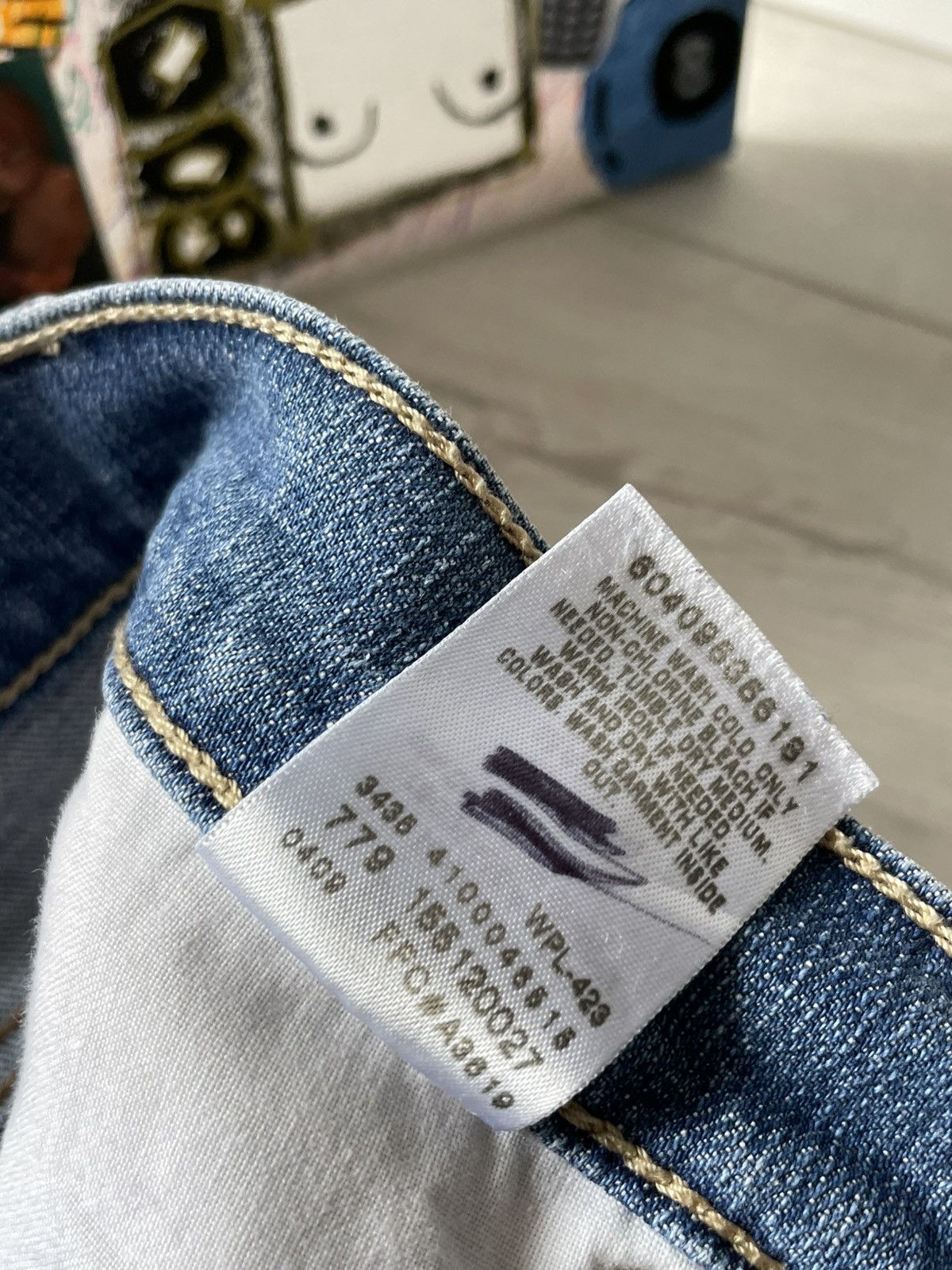 Levi's Vintage Levi's 512 Boot Cut Denim Jeans Y2K Blue Washed Size 25" / US 0 / IT 36 - 13 Thumbnail